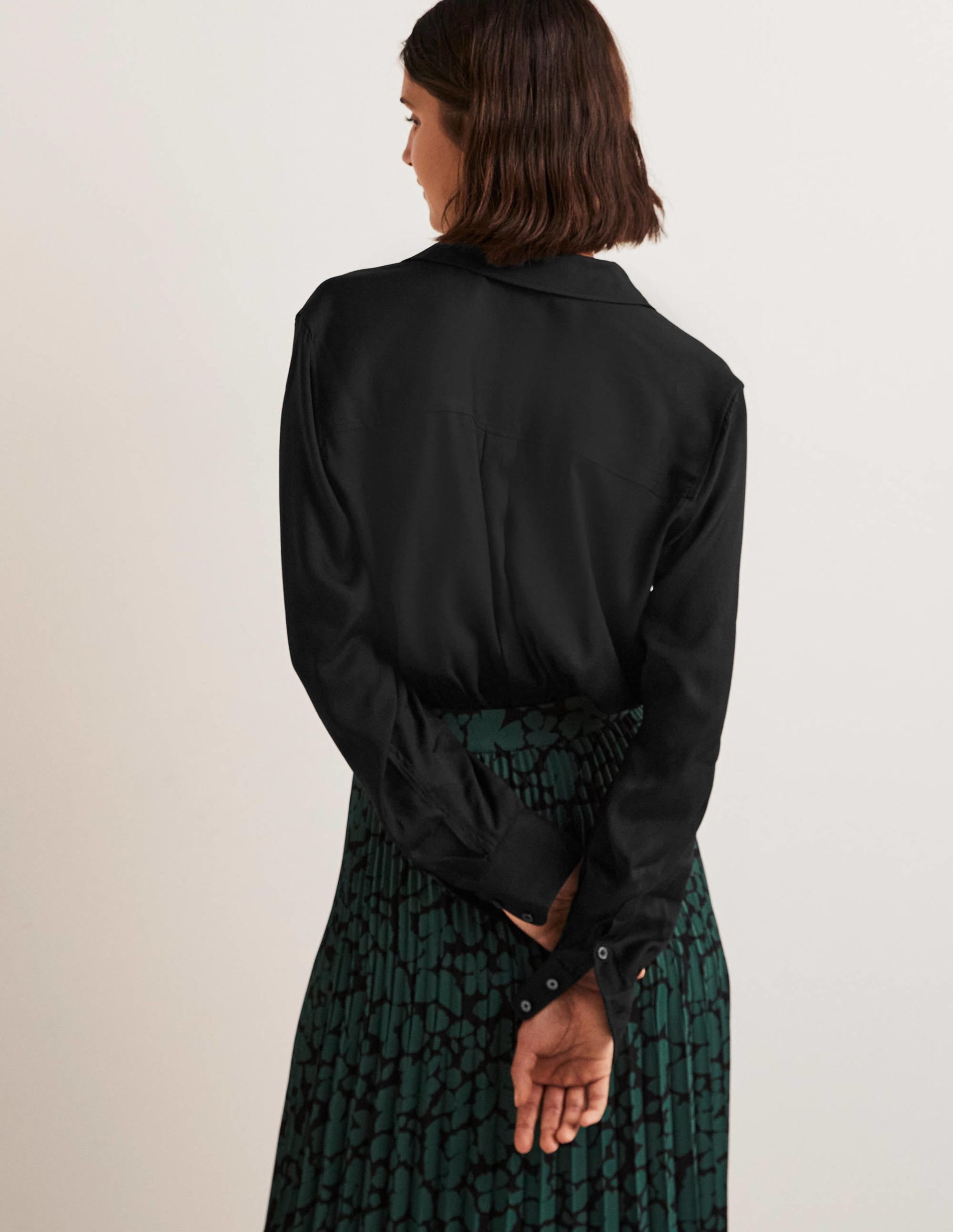Langes Hemd mit Taschen-Schwarz - Image 3