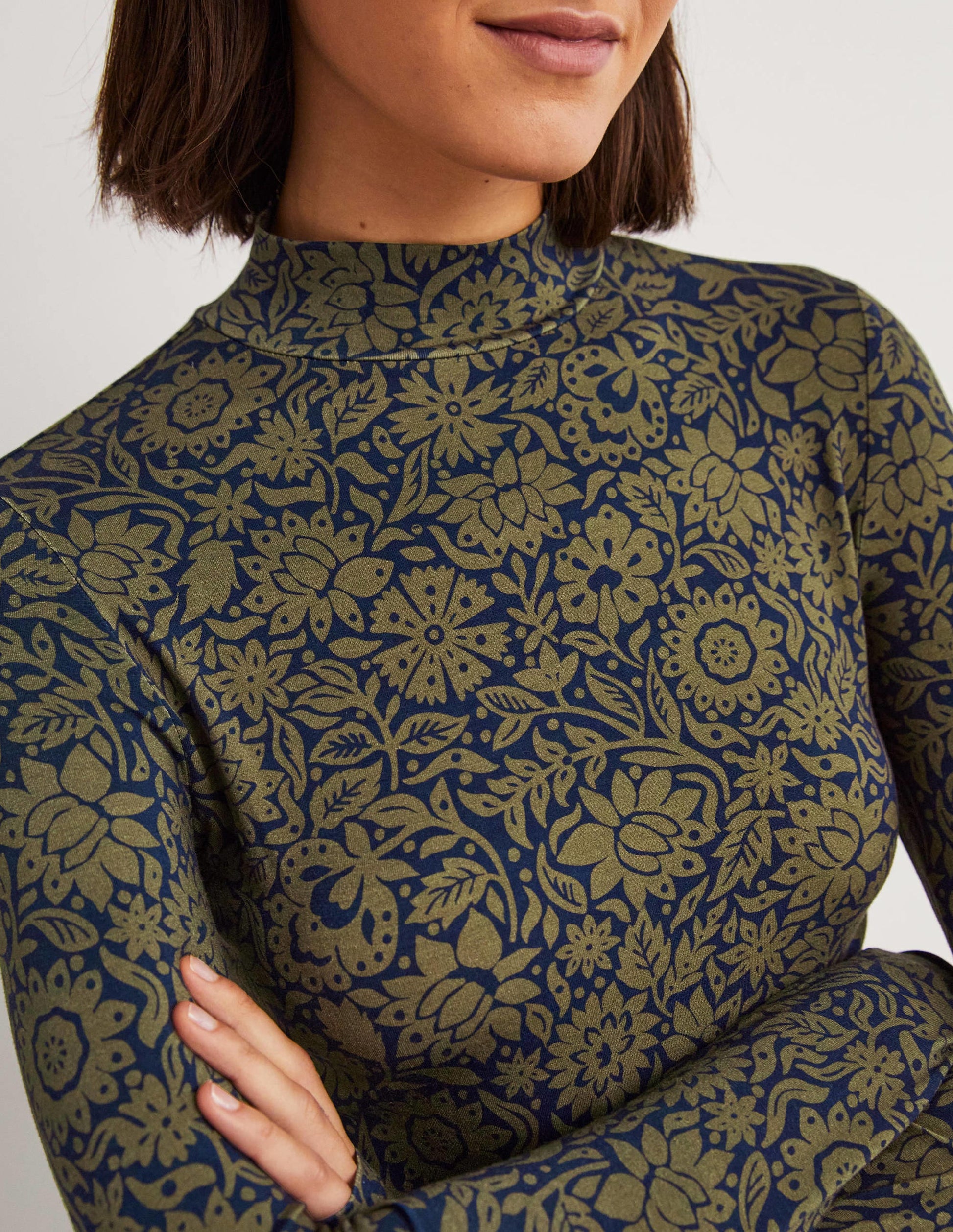Jersey High Neck Top-Basil, Foliage Bloom-3