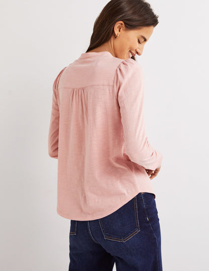 Jerseyoberteil mit Lochstickerei-Rüschen-Milchshake, Rosa