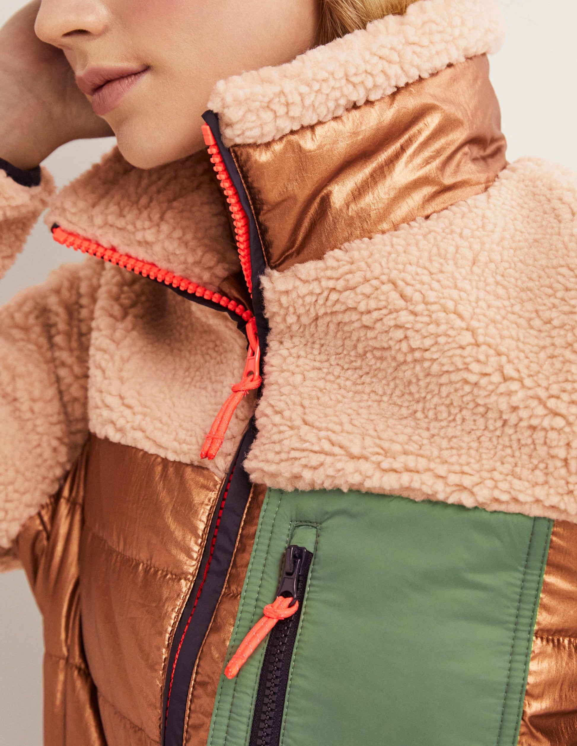 Steppjacke aus Borg-Metallic/Natur, Borg-2