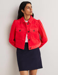 Kurze Cordjacke-Erdbeerkuchenrot