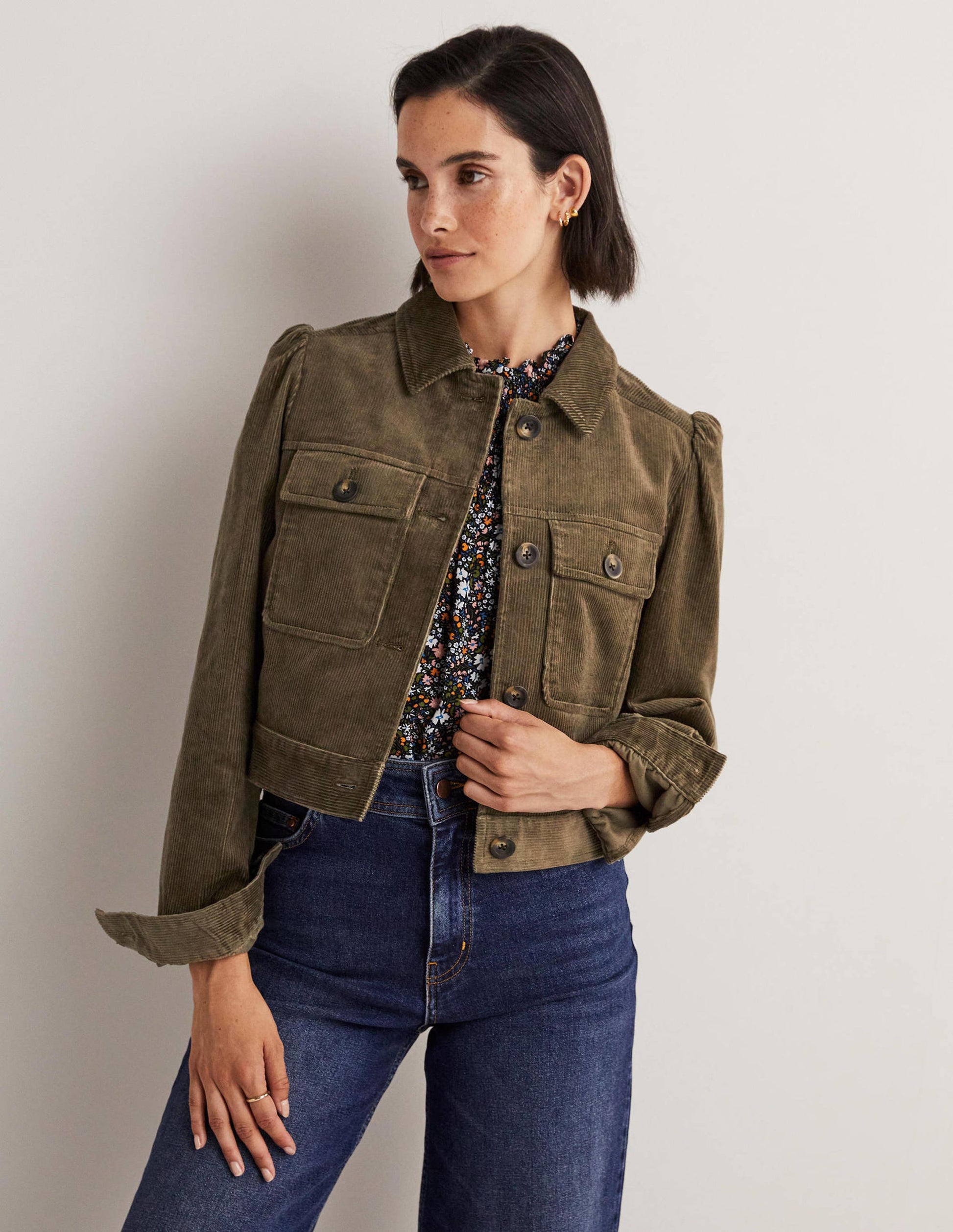 Kurze Cordjacke-Khaki-1