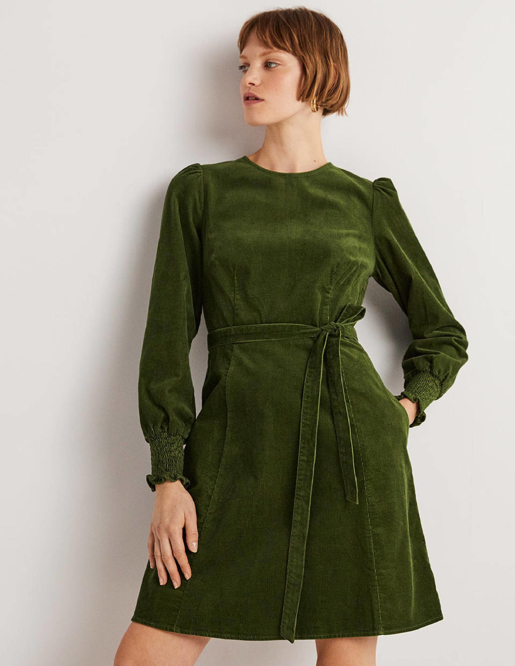 Robe en velours côtelé à poignets smockés-Chou frisé-1