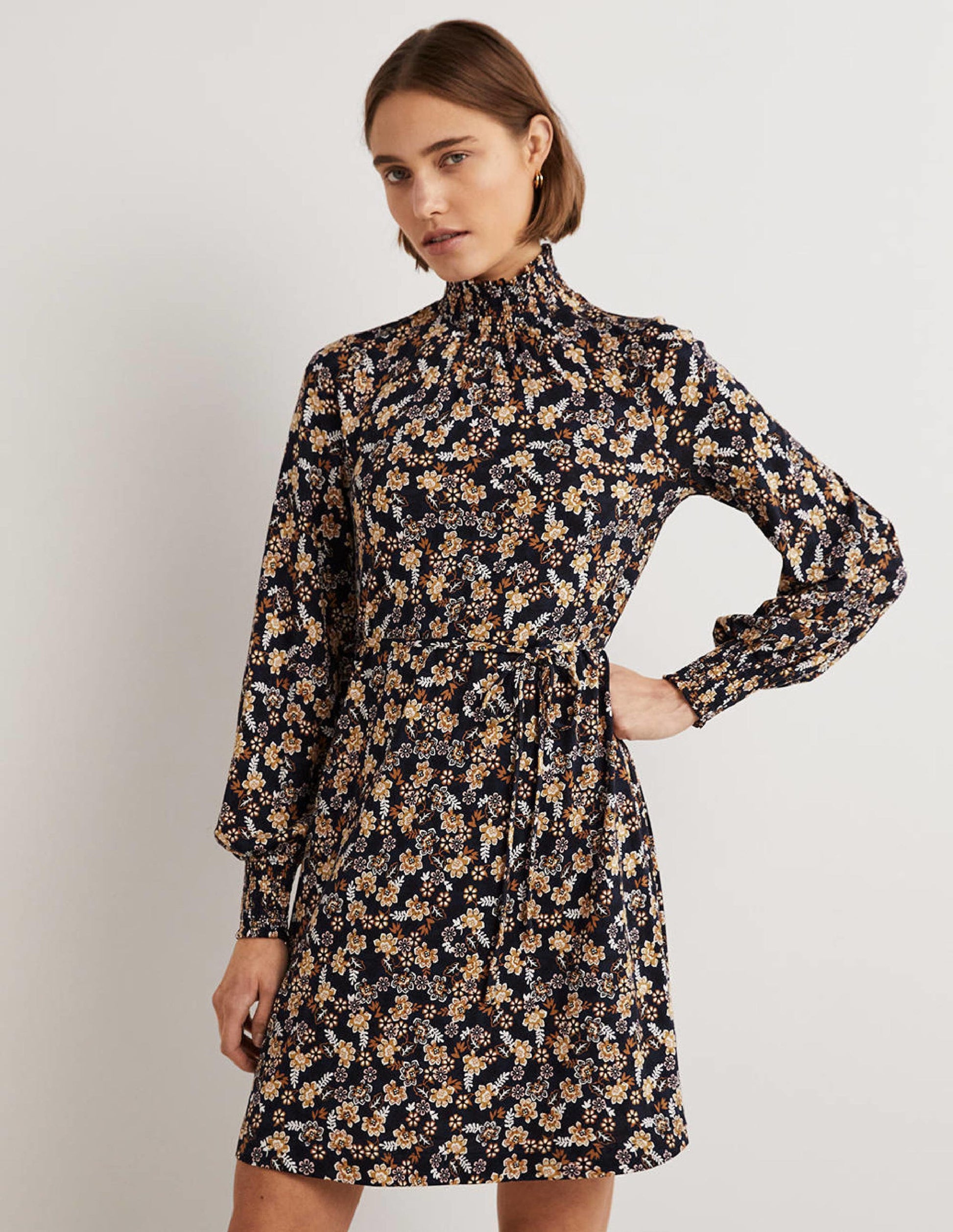 Navy Floral High-Neck Shift Dress-Französisches Navy, Üppige Blätter-1