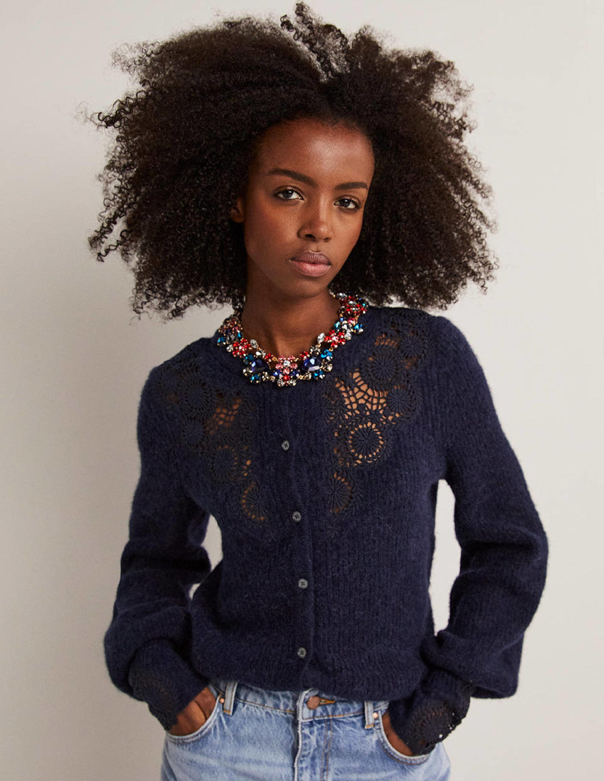 Flauschiger Cardigan mit Stickerei-Navy, Stickerei - Image 5