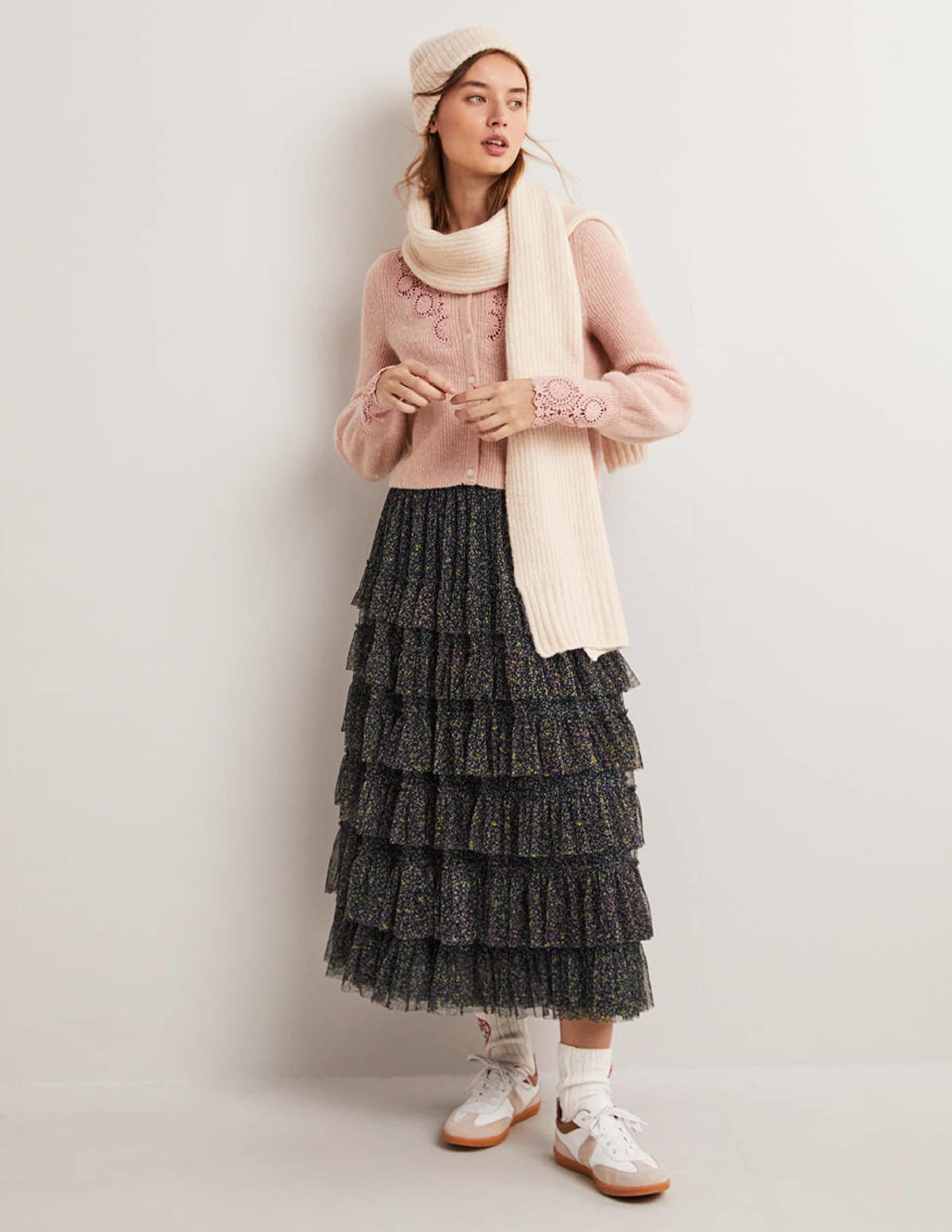 Flauschiger Cardigan mit Stickerei-Eisrosa, Stickerei - Image 6