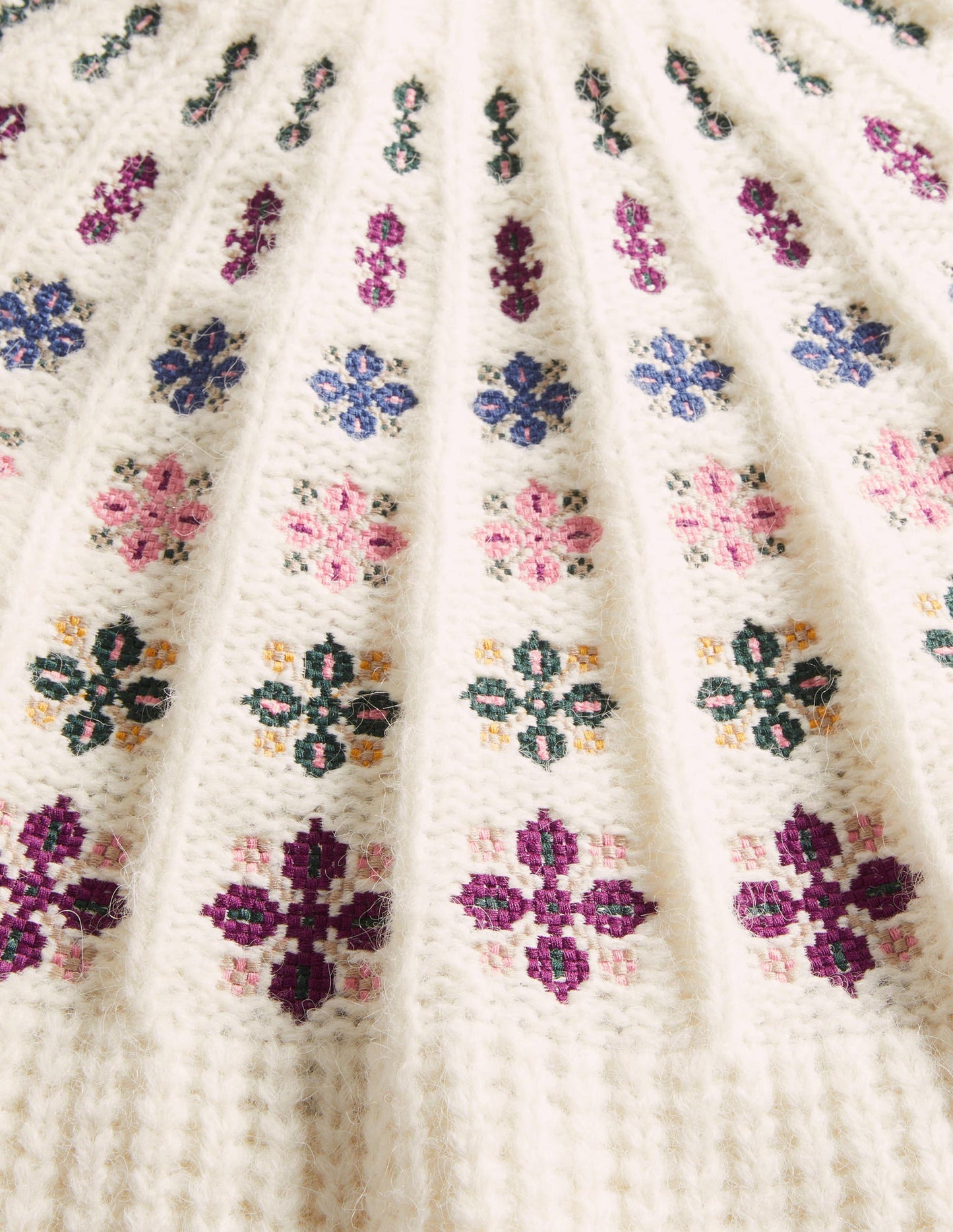 Pull duveteux brodé-Ivoire, broderie multi