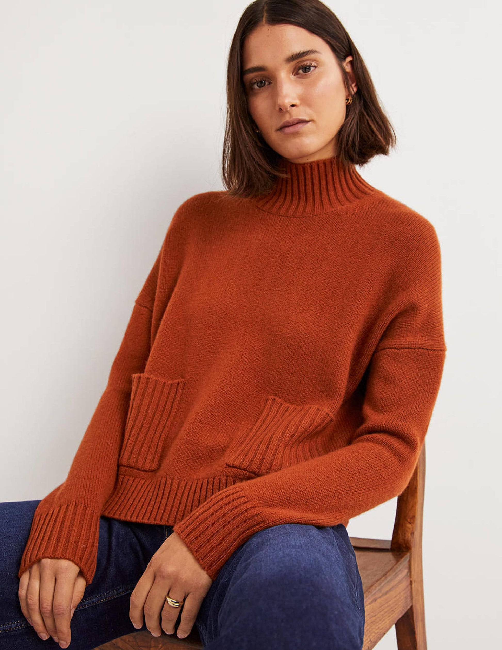 Kaschmirpullover mit hohem Kragen-Kupferrot-1
