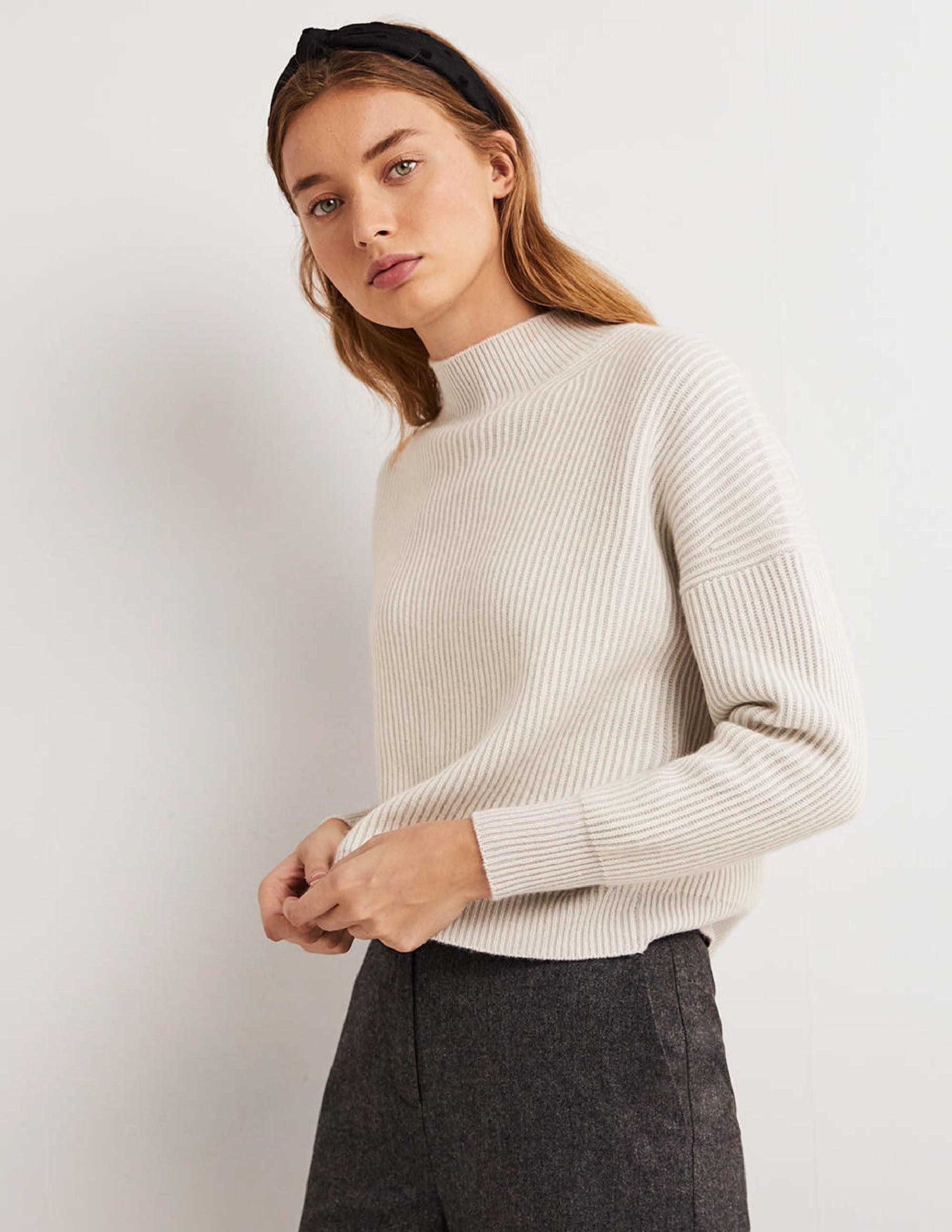 Pull côtelé en cachemire-Gris pâle, ivoire - Image 1