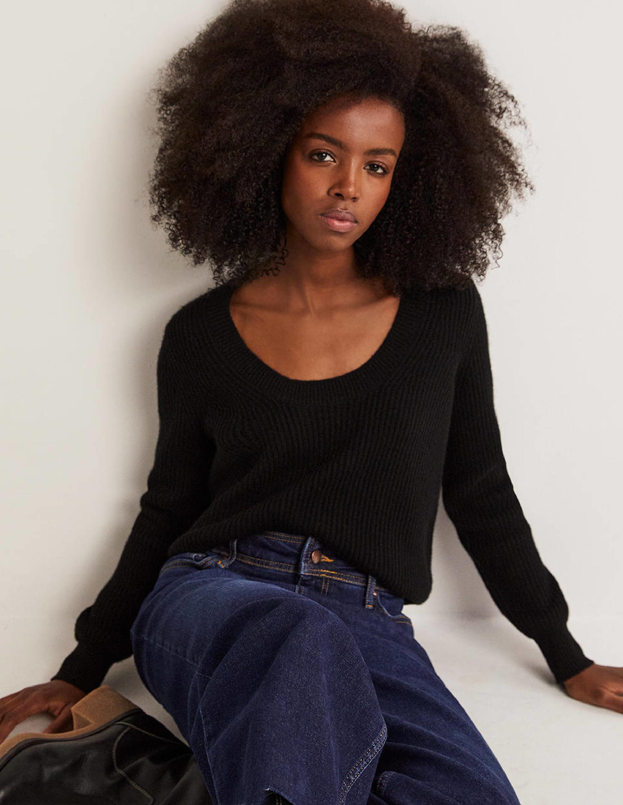 Pull col U en cachemire-Noir - Image 5
