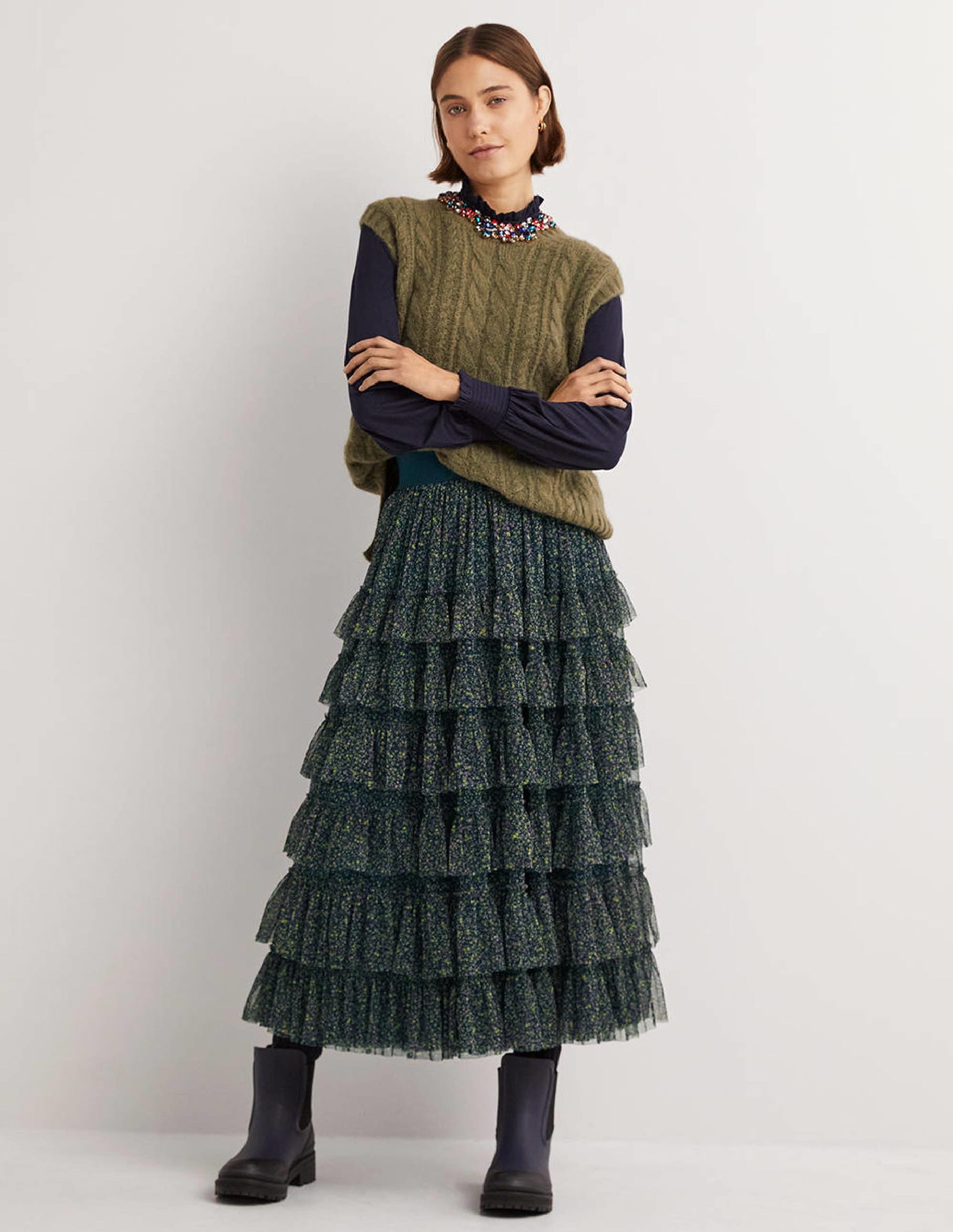 Green Ditsy Floral Tulle Midi Skirt-Algue, motif Wild Vine - Image 1