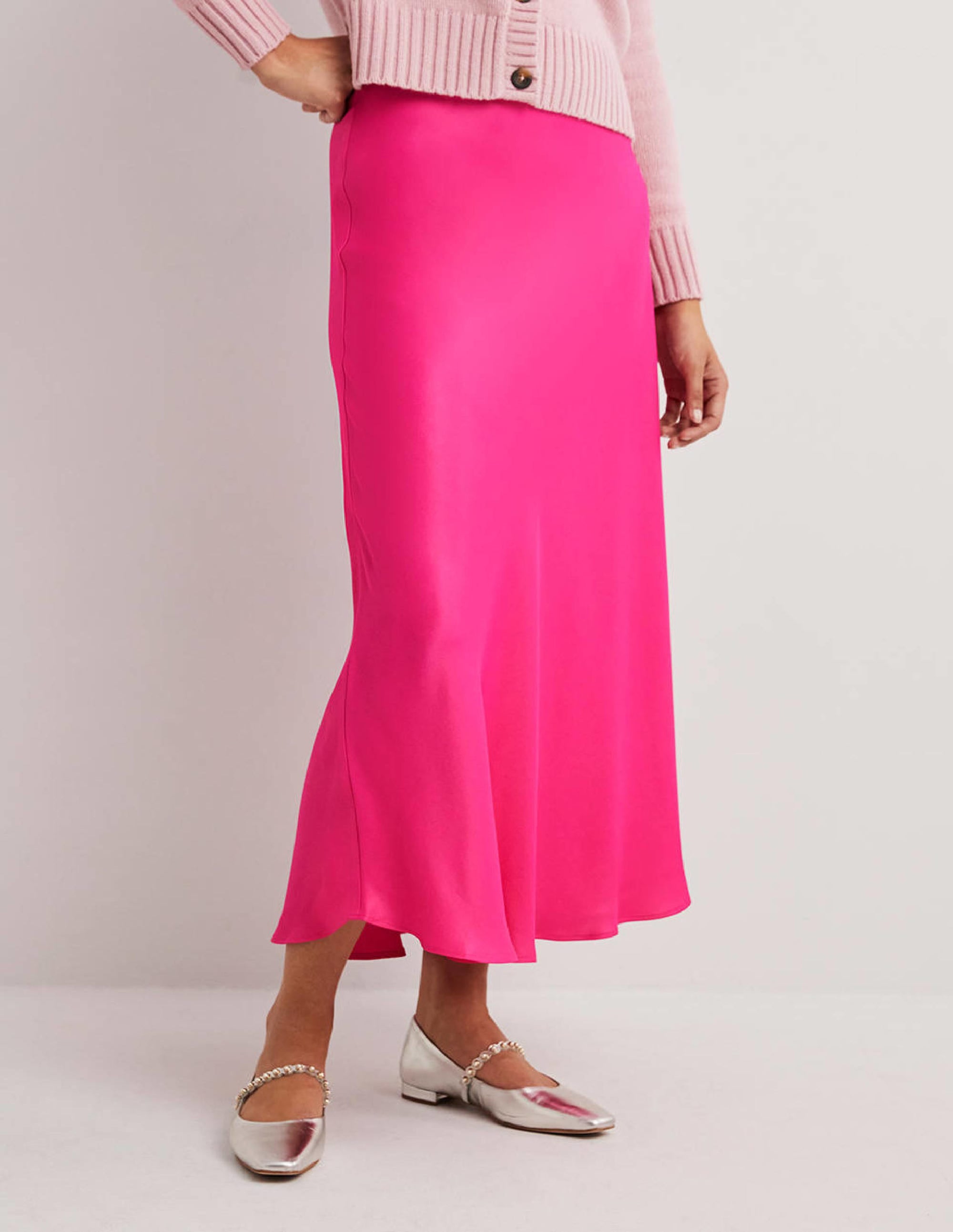 Pink Satin Bias-cut Midi Skirt-Wassermelonenrosa - Image 4