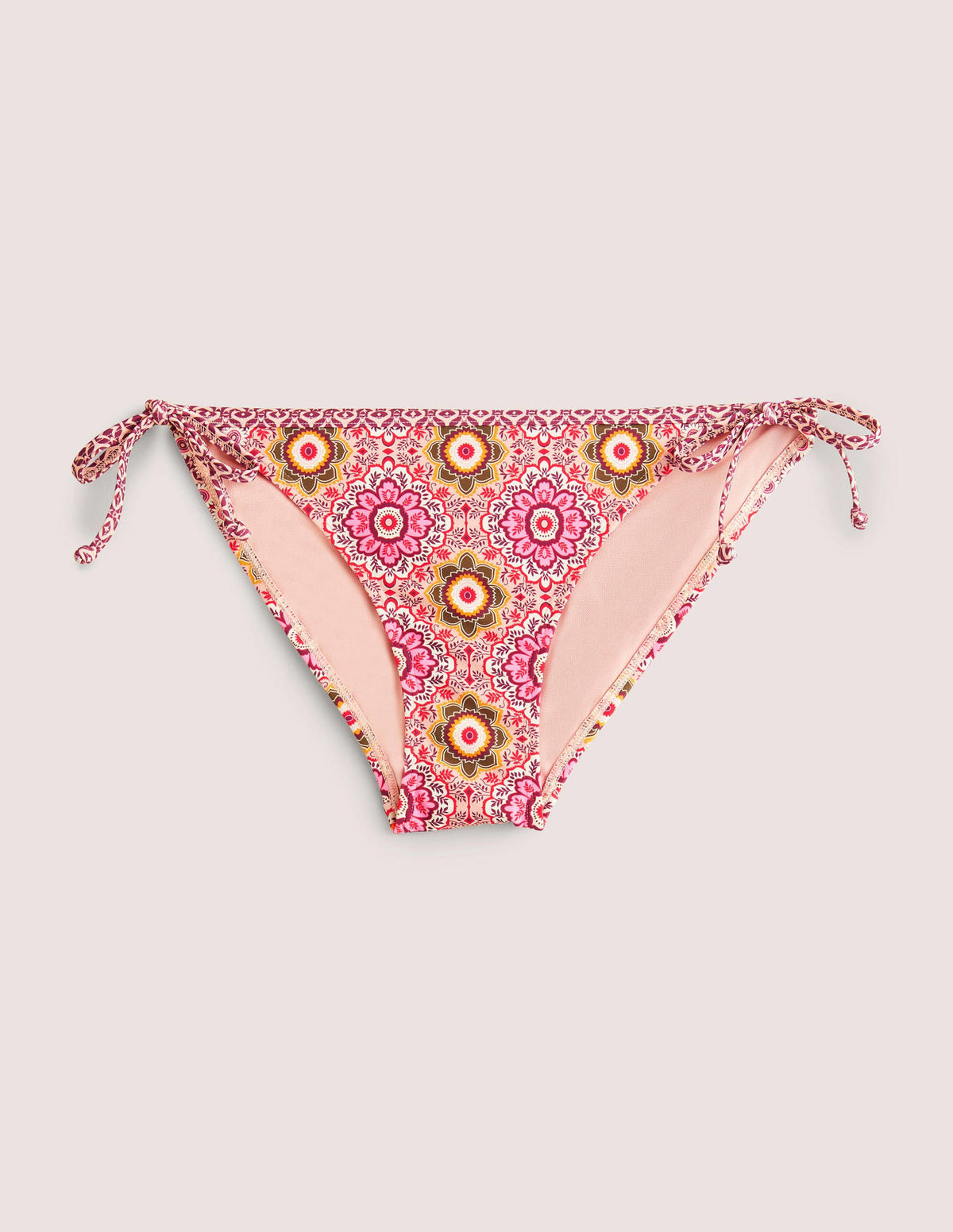 Symi String Bikini Bottoms-Milkshake, Paradise Charm-6