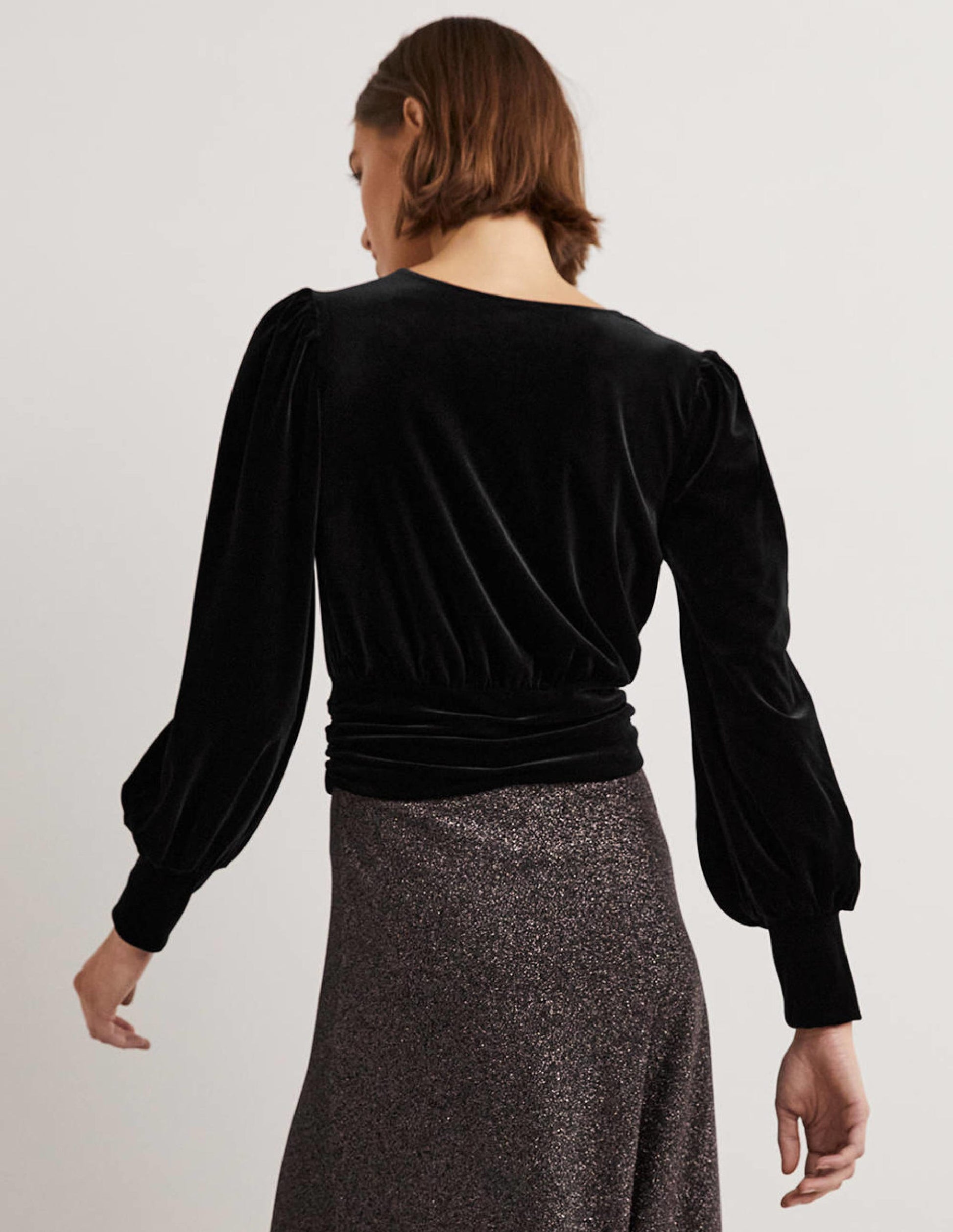 Kurz geschnittenes Blousonoberteil aus Samt-Schwarz-3