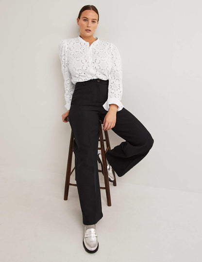 Bluse mit Lockstickerei und Gigot-Ärmeln-Weiß