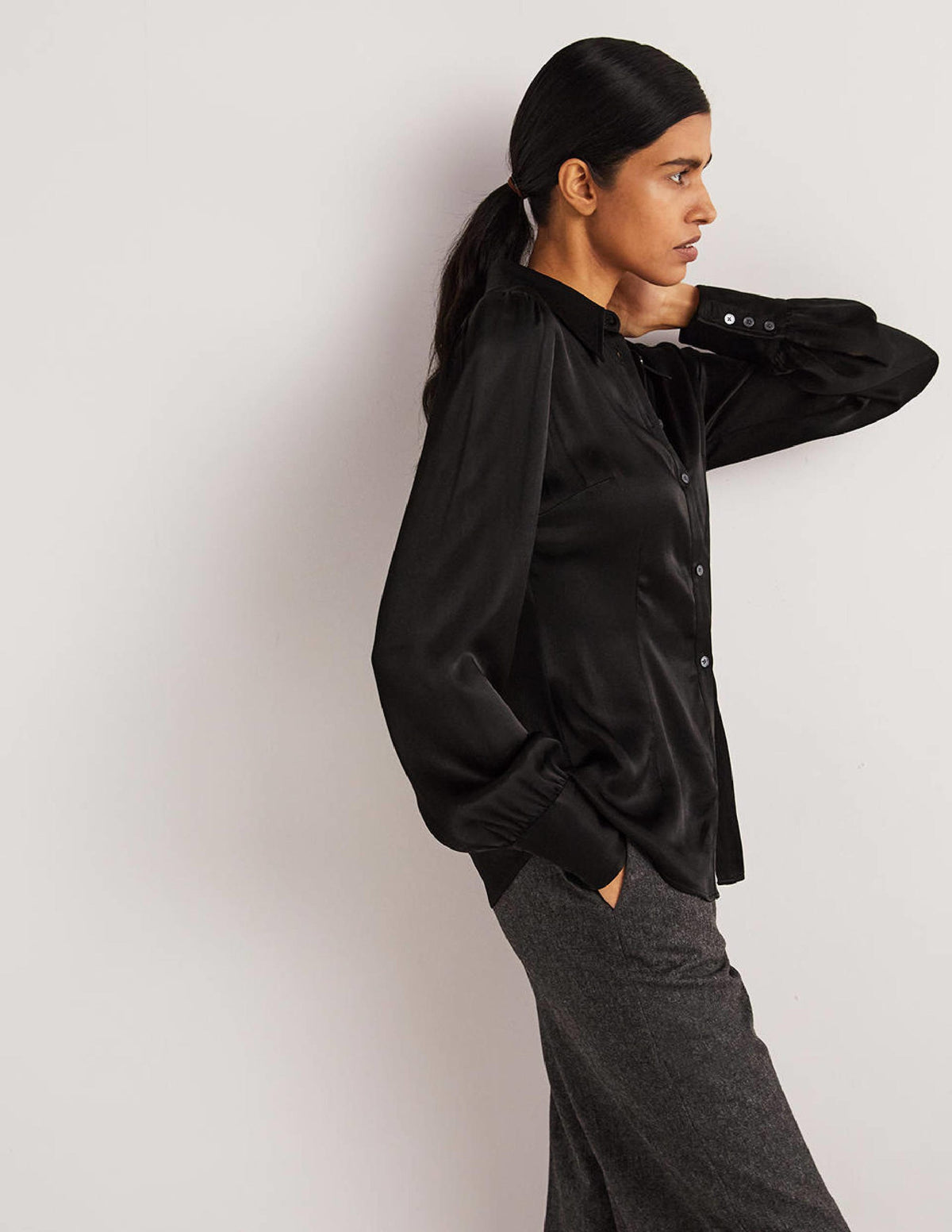 Dart Detail Satin Fitted Shirt-Black-4