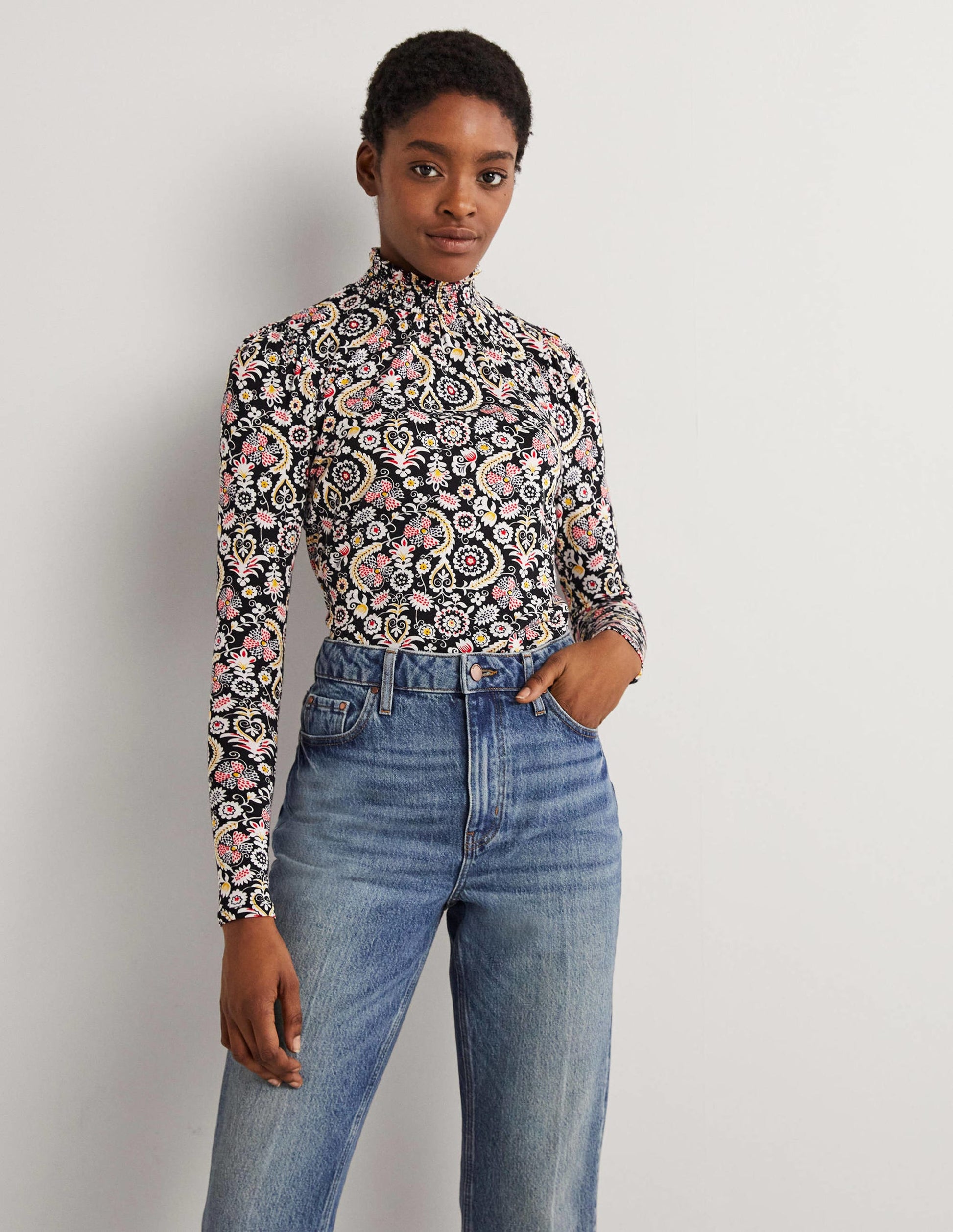 Top imprimé à col smocké-Noir, motif Tropic Charm-1