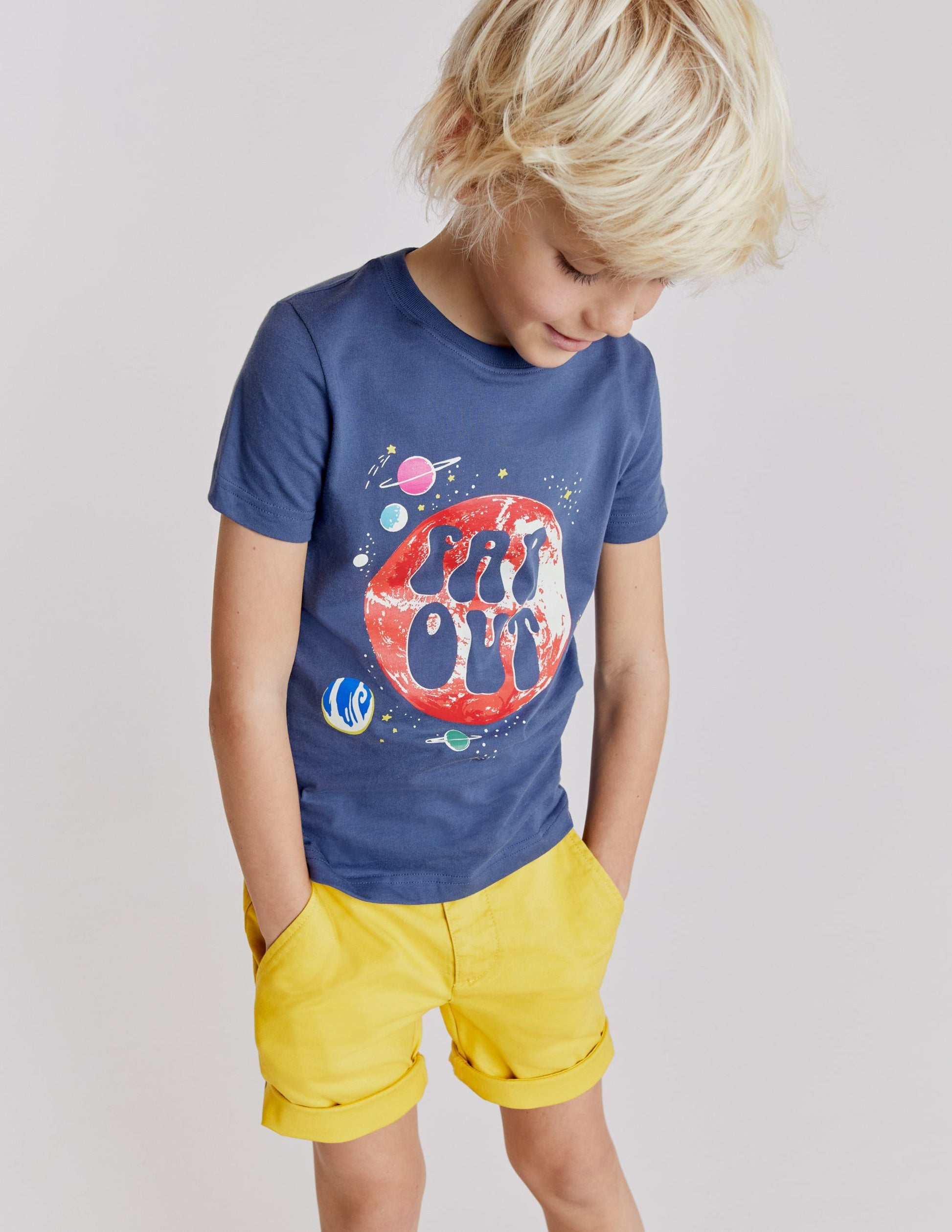 Glow Slogan T-shirt-Robot Blue Space-6
