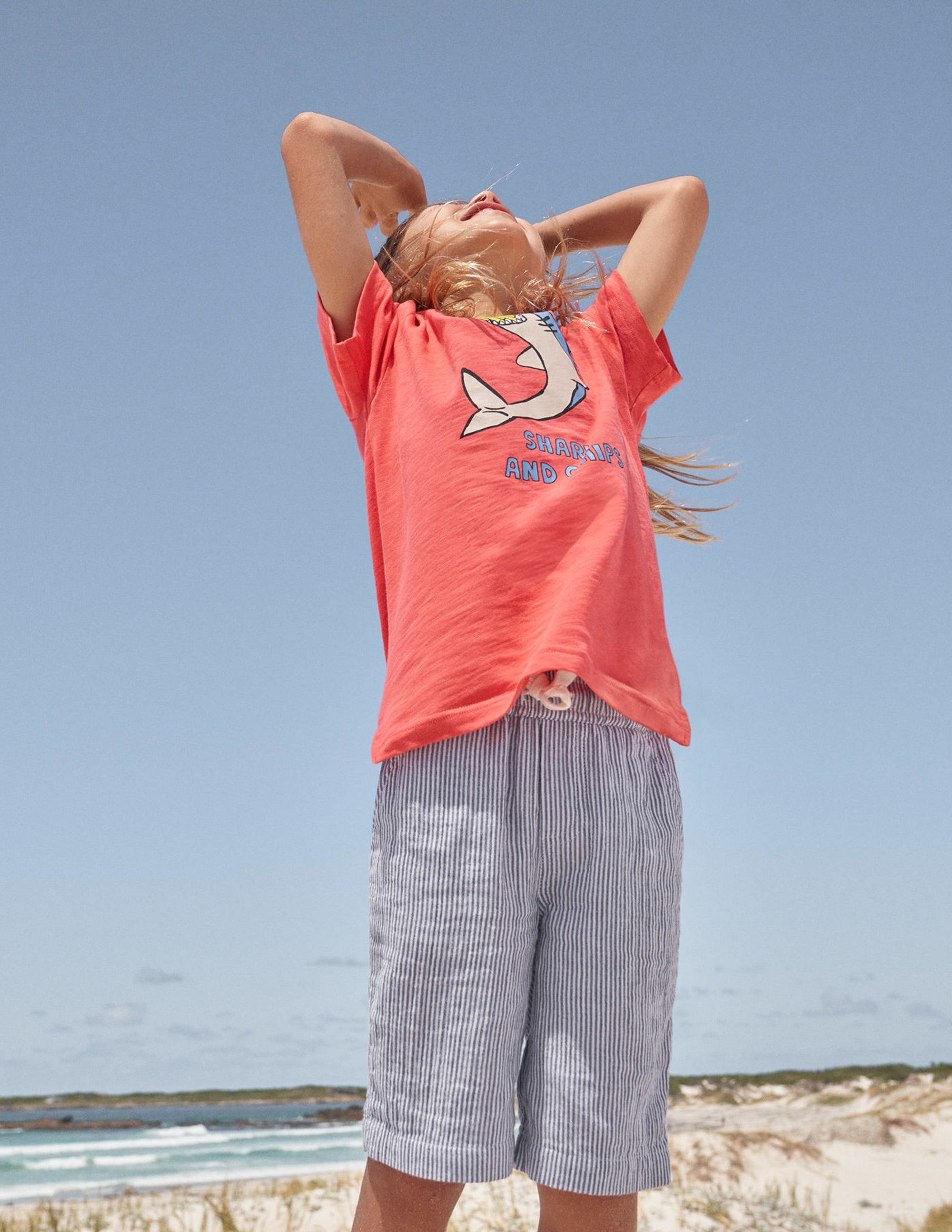 Leichte Freizeit-Shorts-Schuluniform-Marineblau, Feine Streifen - Image 4