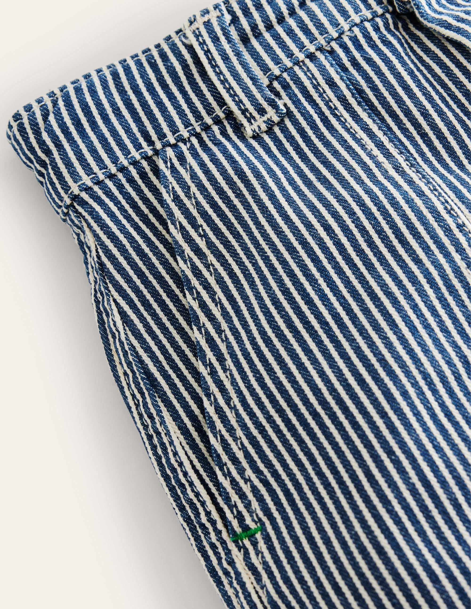 Pantalon décontracté à poche et fines rayures-Rayé style coutil - Image 3