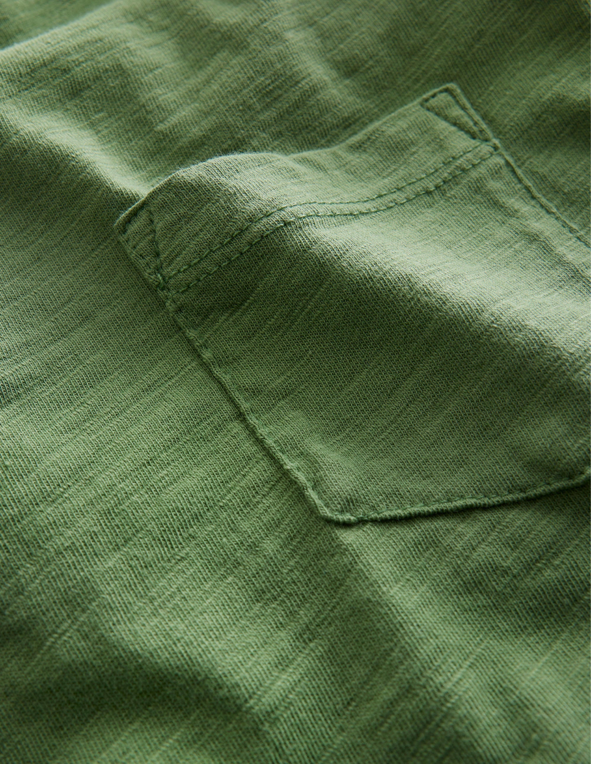 Vorgewaschenes Flammgarn-T-Shirt-Safarigrün - Image 3