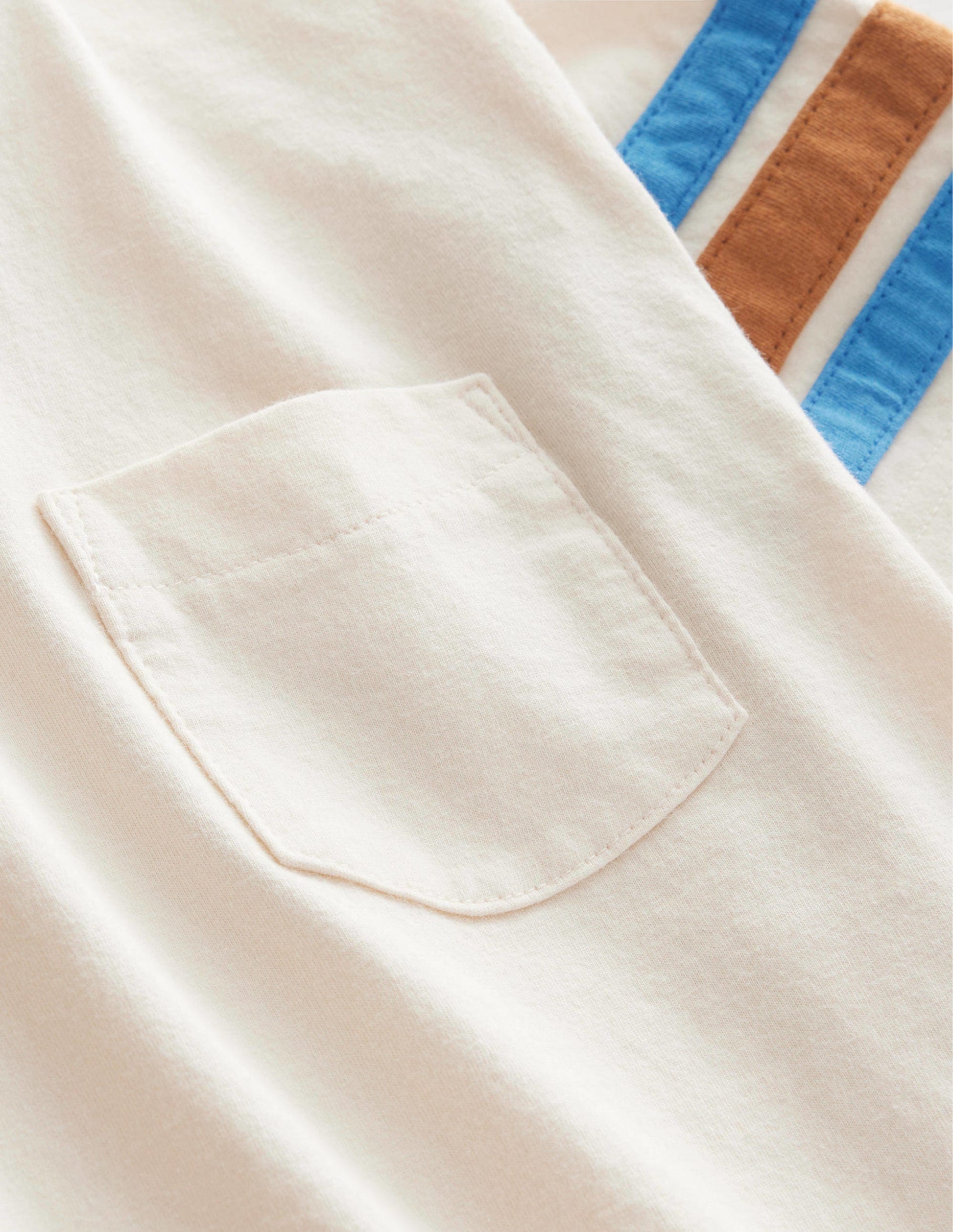 Contrast Stripe T-shirt-Vanilla Pod White-3