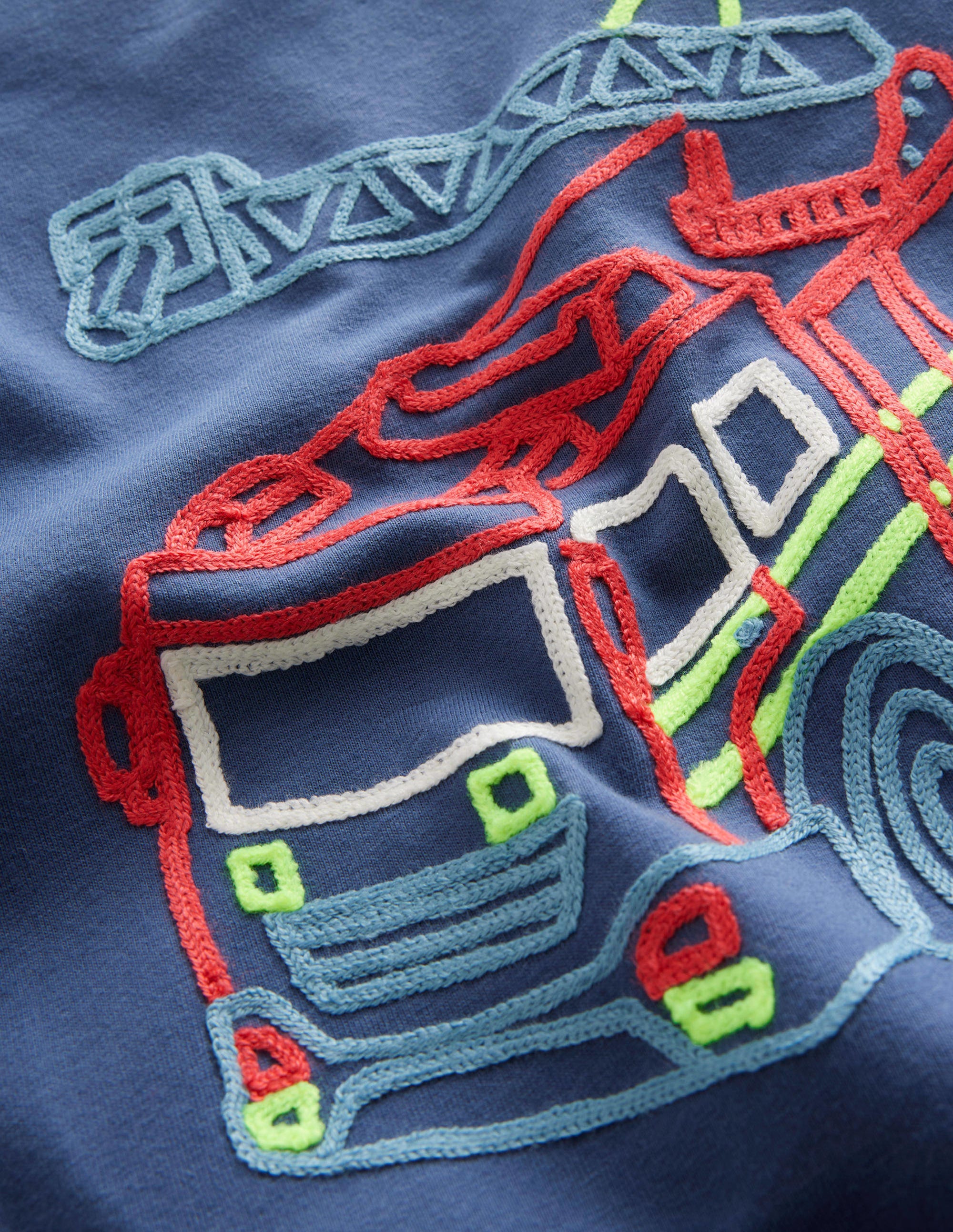 T-Shirt mit Kettenstichmotiv-Roboterblau, Feuerwehrauto - Image 3