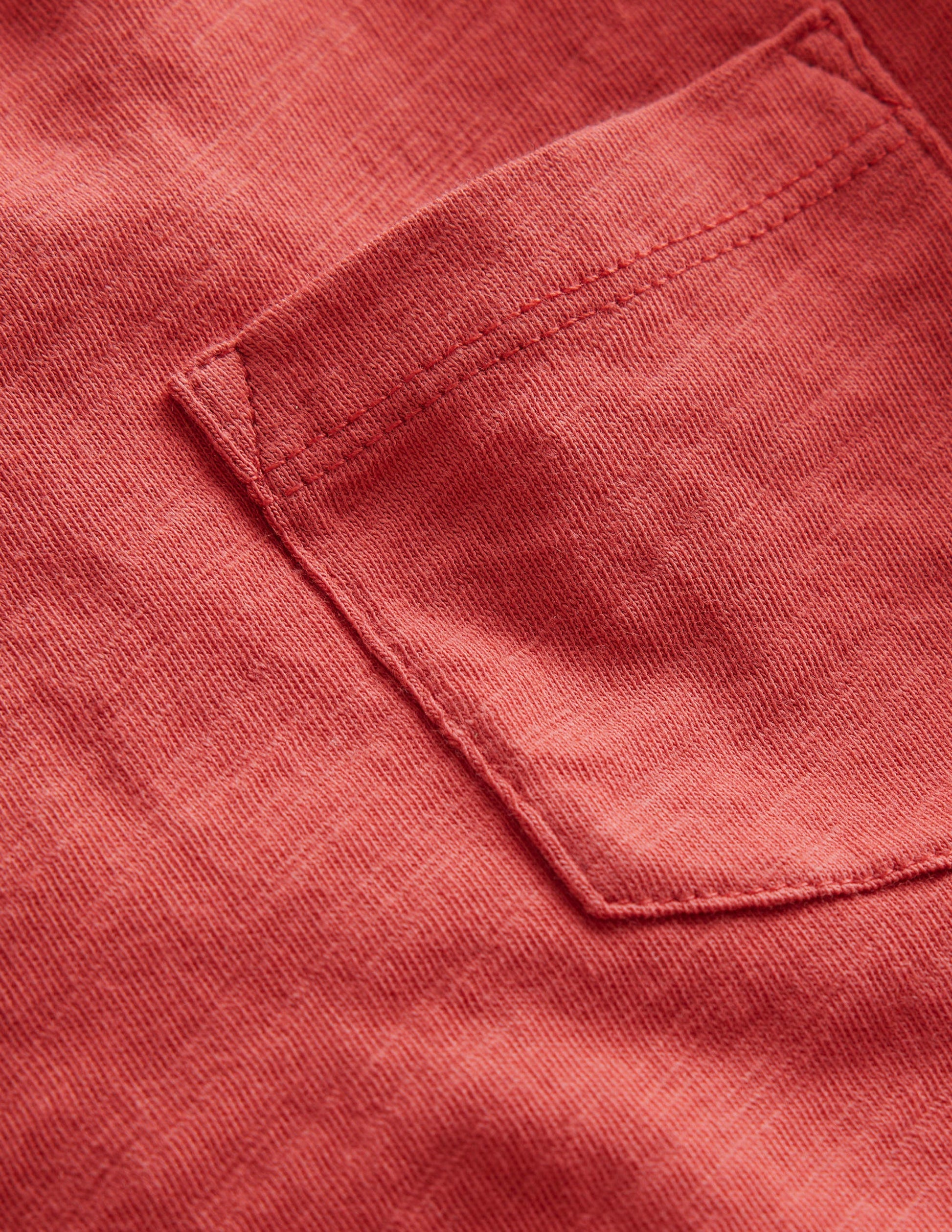 Vorgewaschenes Flammgarn-T-Shirt-Verwaschenes Marmeladenrot-3