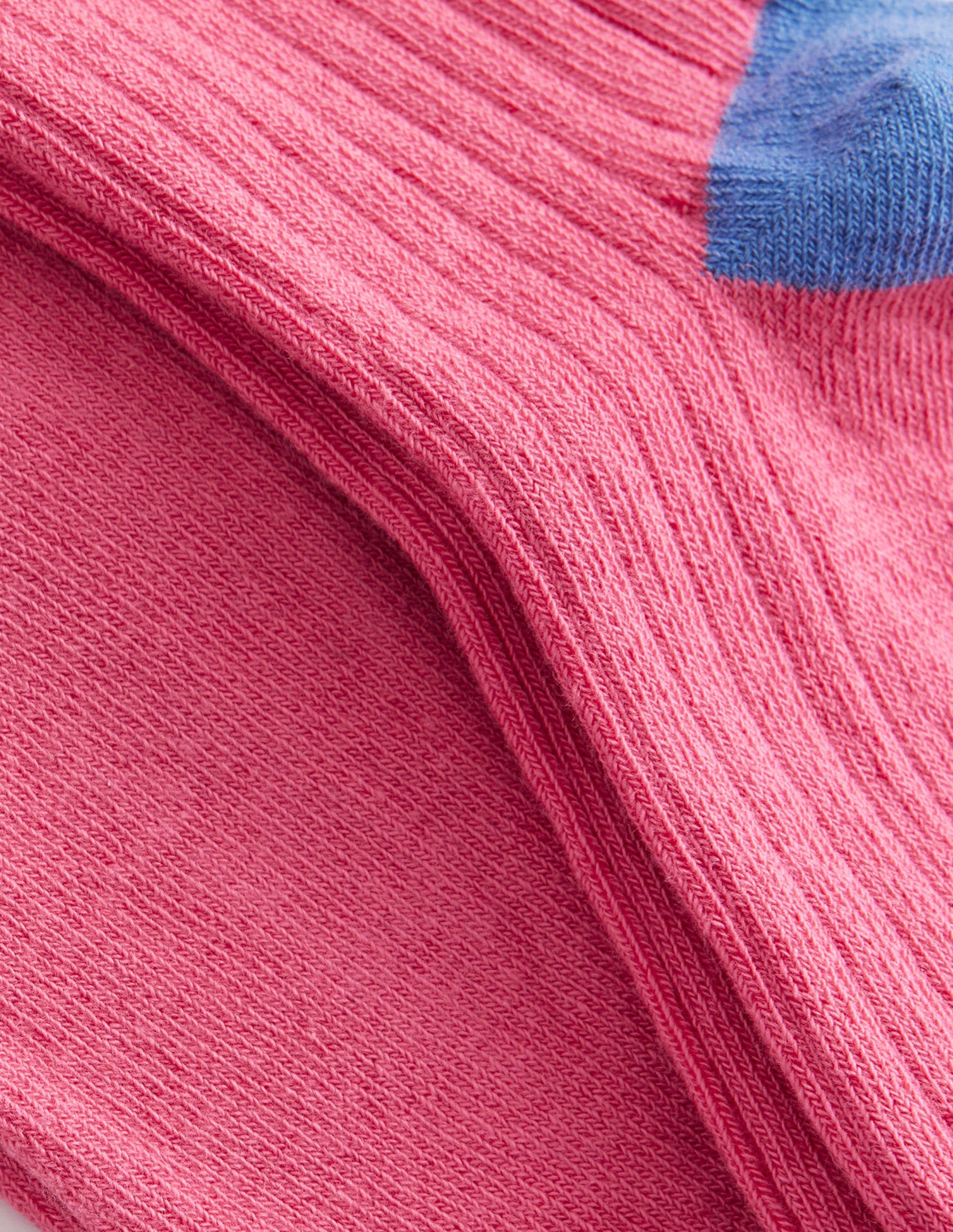 Strumpfhose aus Rippstrick-Zuckerwattenrosa-3
