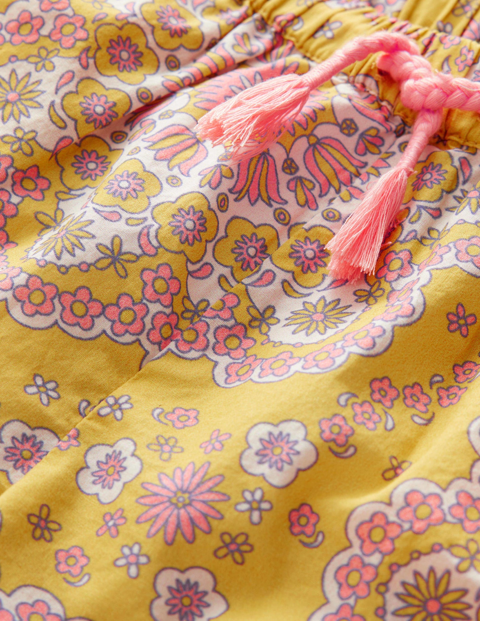 Shorts mit gerüschtem Muschelsaum-Maisgelb, Gänseblümchenmuster-3