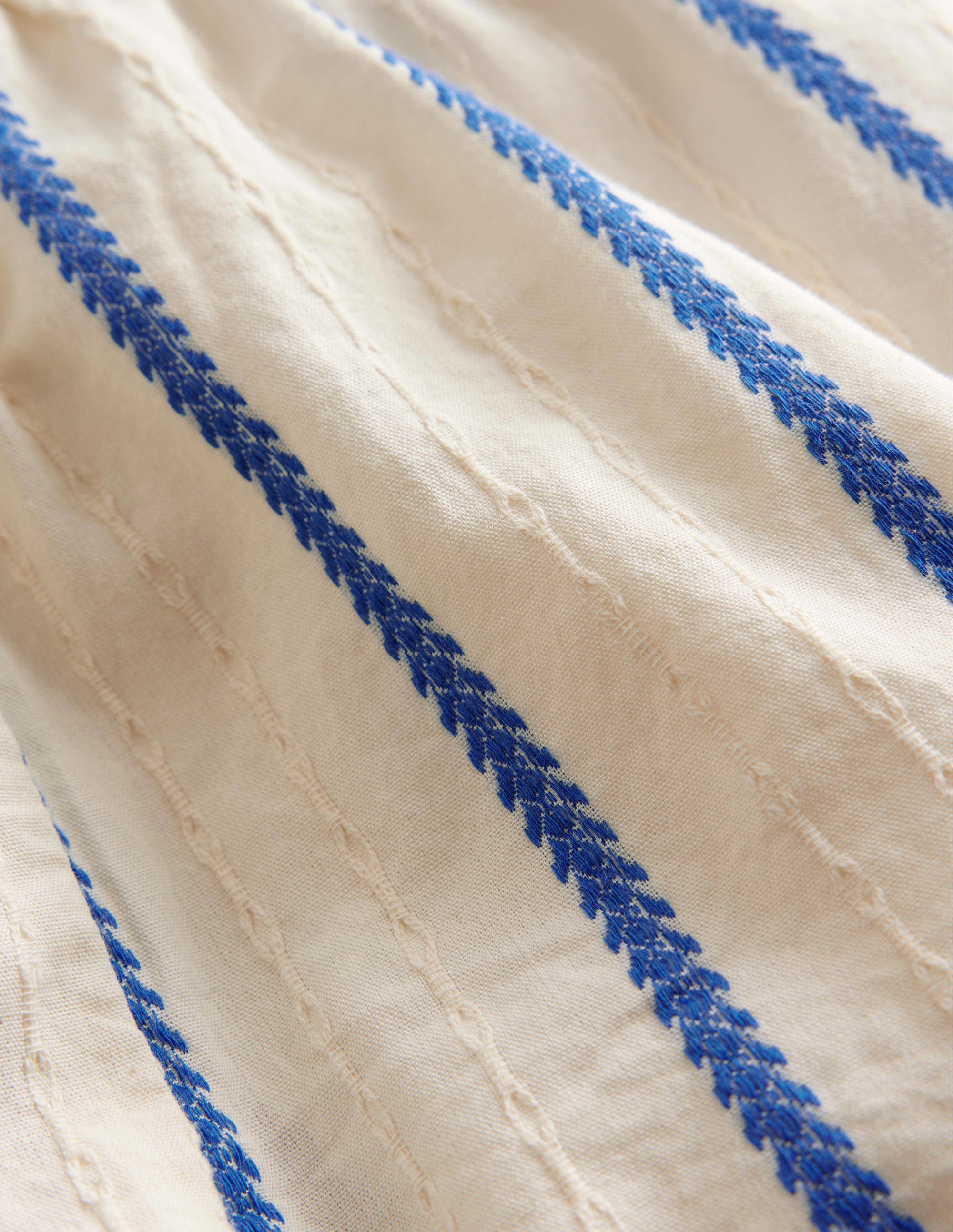 Gewebte Shorts mit Rüschensaum-Naturweiß - Image 3