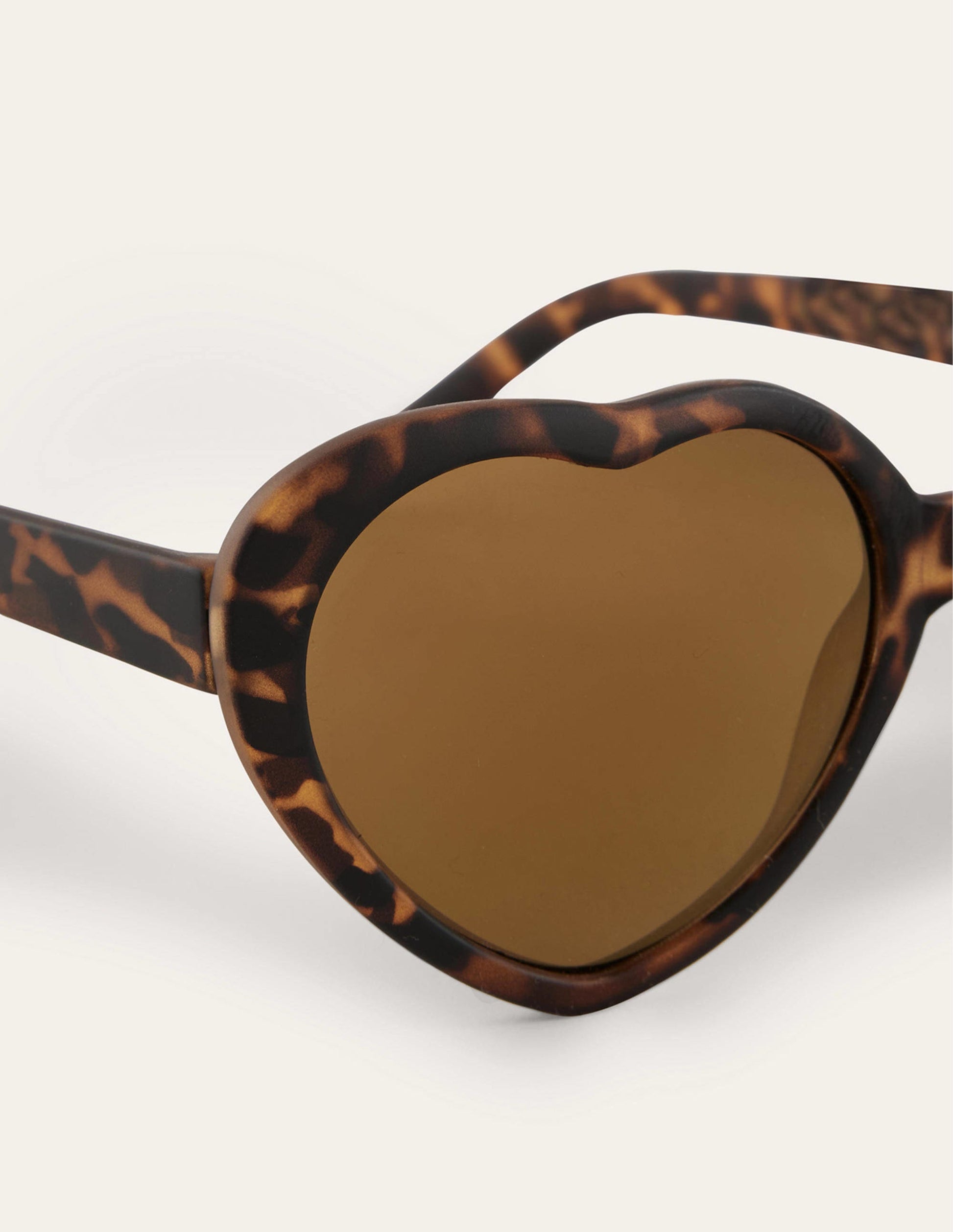 Girls Sunglasses-Tortoise Brown Heart-2