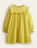 Jerseykleid mit bestickter Passe-Maisgelb