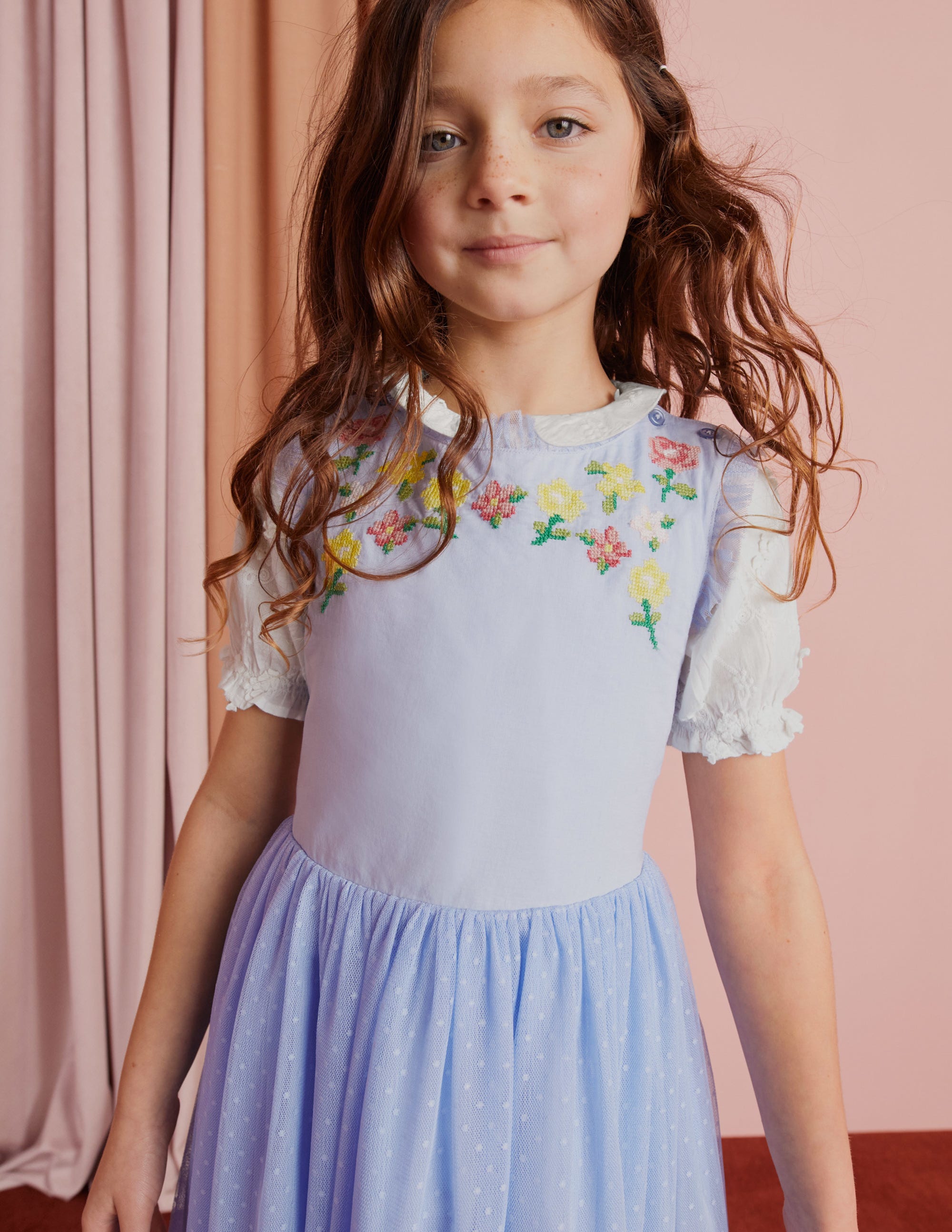 Besticktes Kleid mit überkreuzten Trägern-Hellblau - Image 5