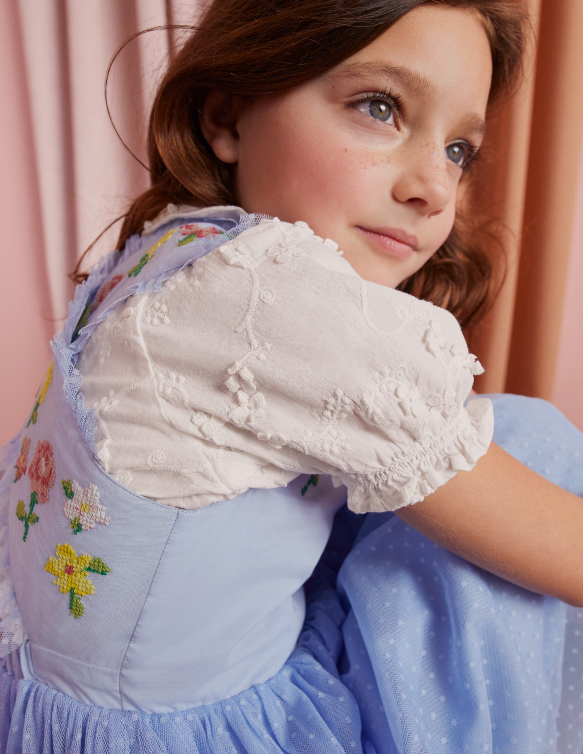Besticktes Kleid mit überkreuzten Trägern-Hellblau - Image 9
