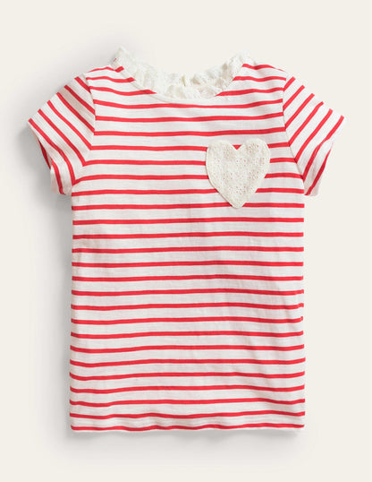 T-Shirt mit Lochstickereitasche-Erdbeerkuchenrot/Naturweiß-1