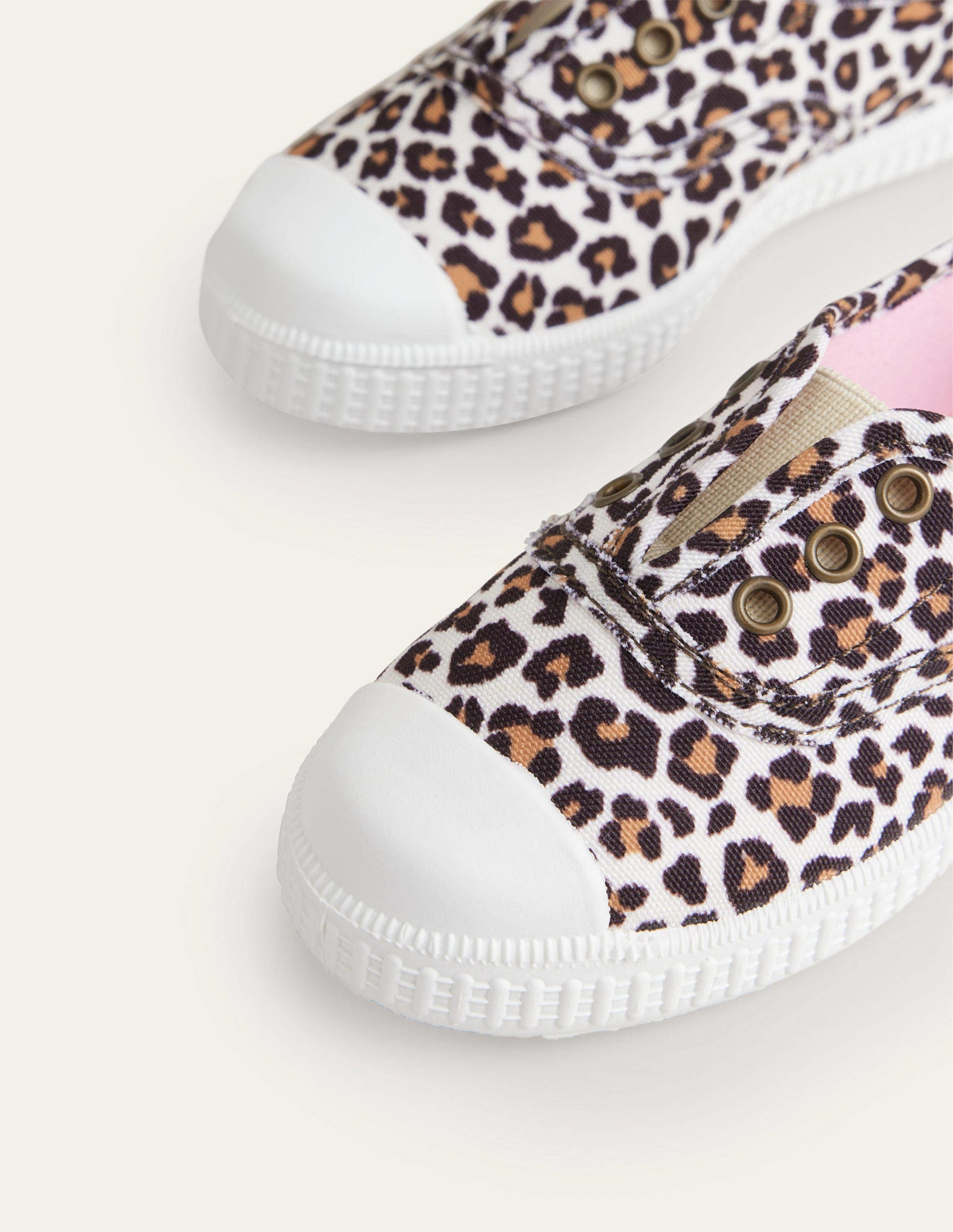 Laceless Canvas Pull-ons-Leopard-3