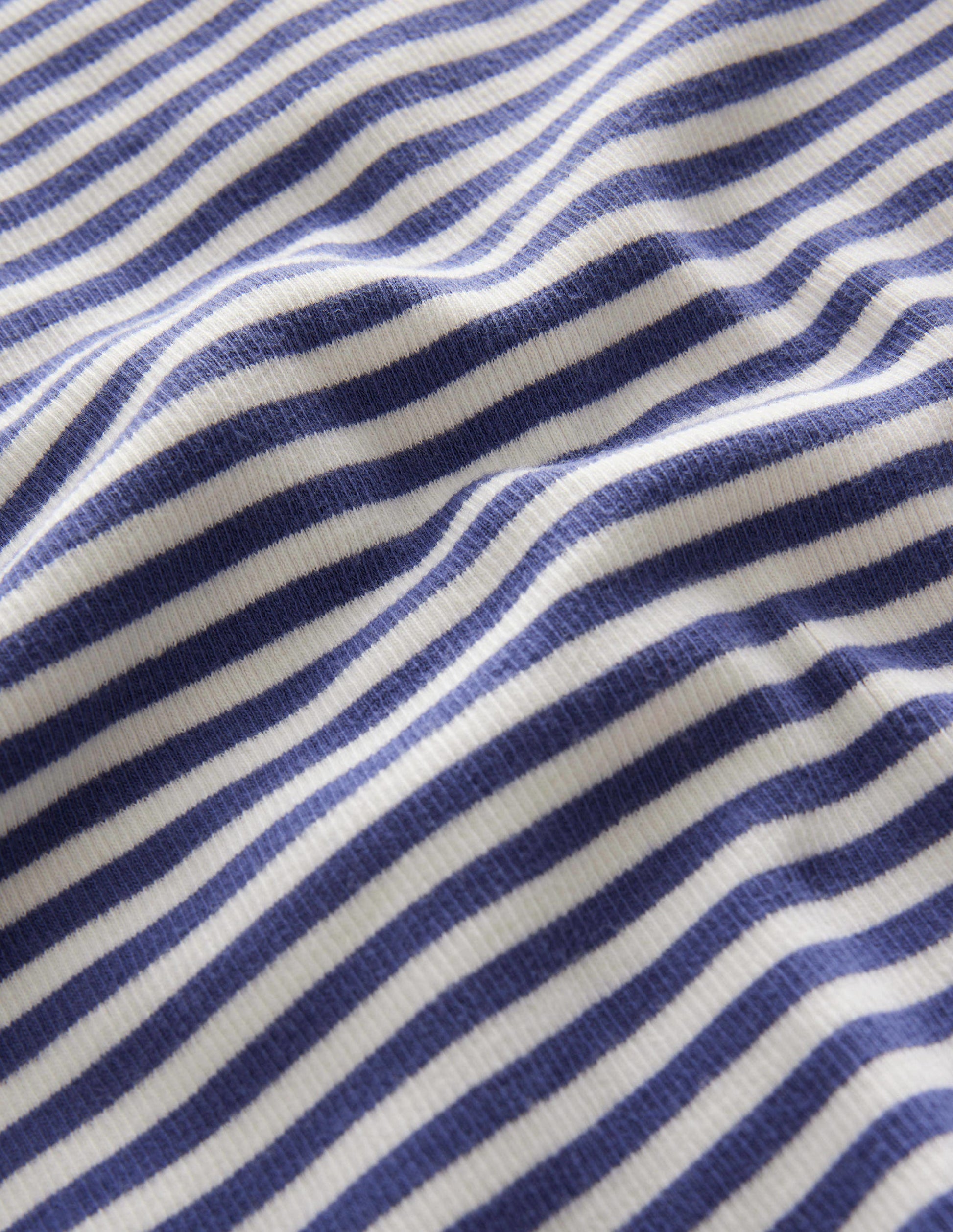 Geripptes Top mit Spitzenbesatz-Naturweiß/Segelblau-3