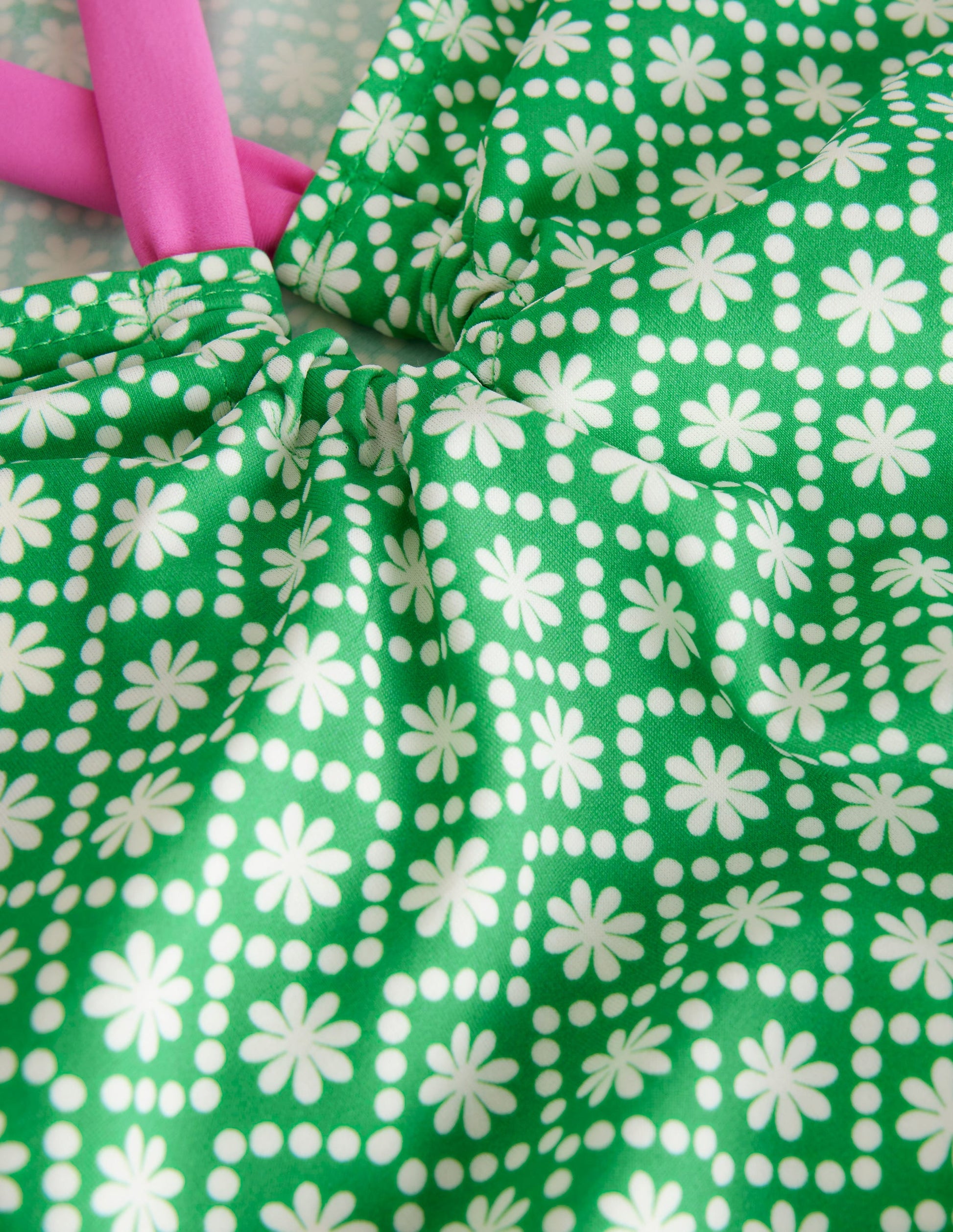 Maillot de bain échancré dans le dos-Pois pâquerette vert école ivoire-3