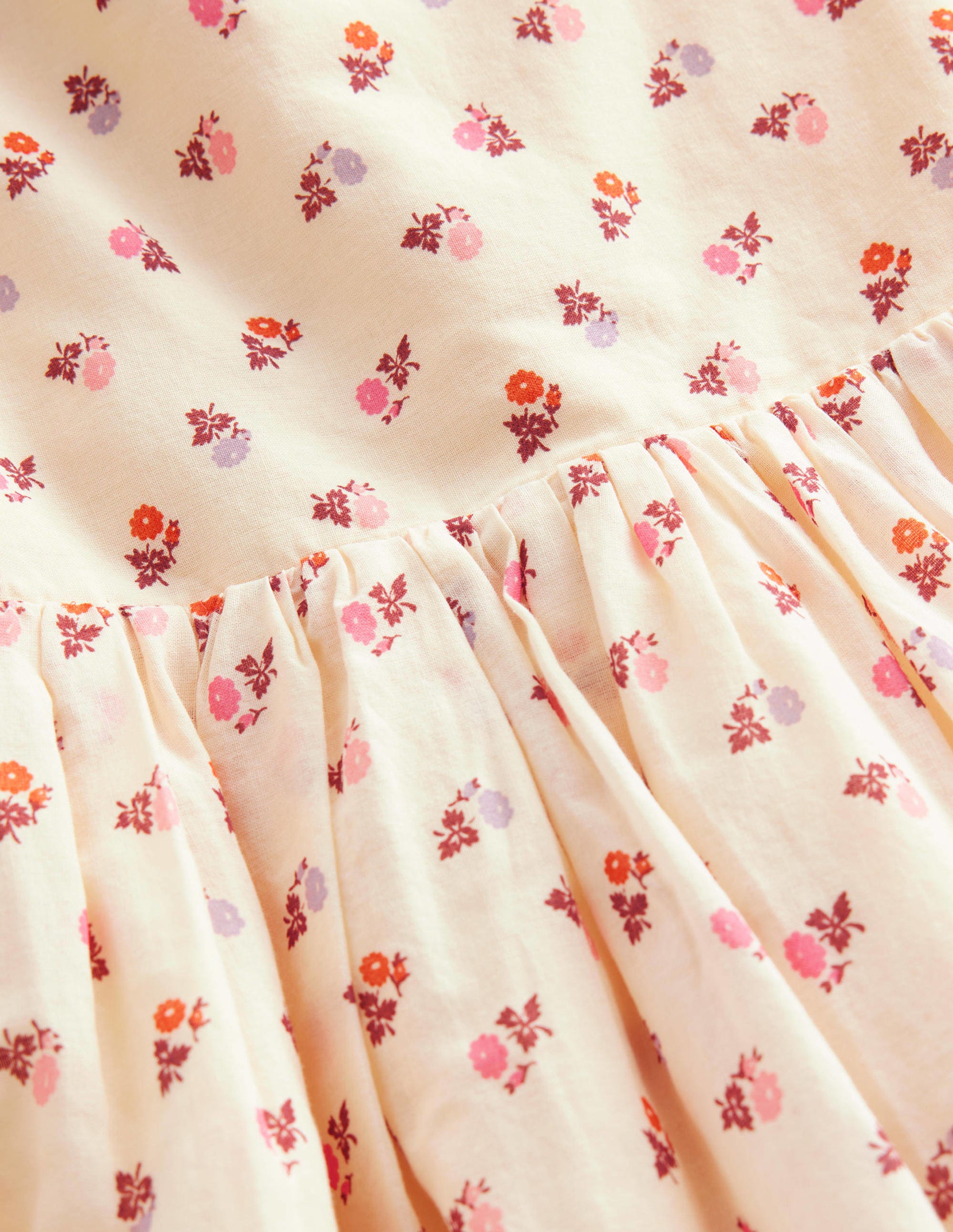 Robe à dos croisé-Bourgeon crème Dorset - Image 3