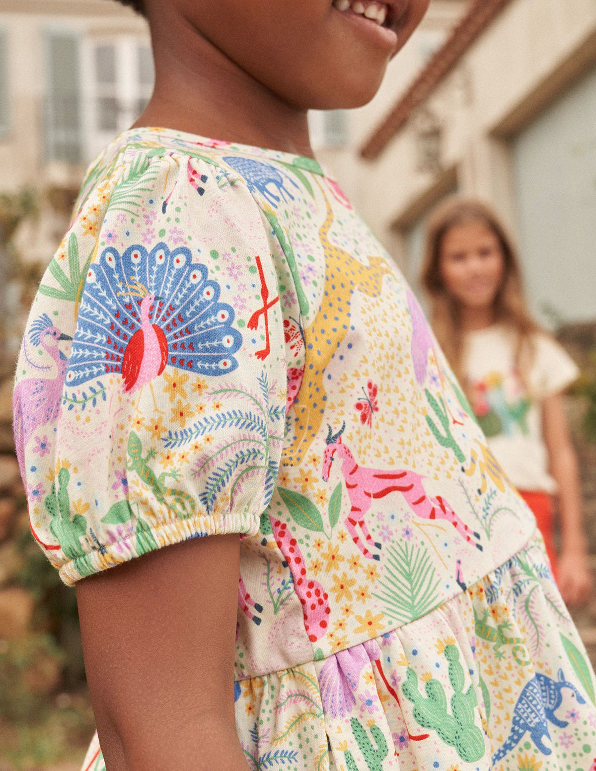 Kleid mit Puffärmeln-Bunt, Wüstenmotiv - Image 5