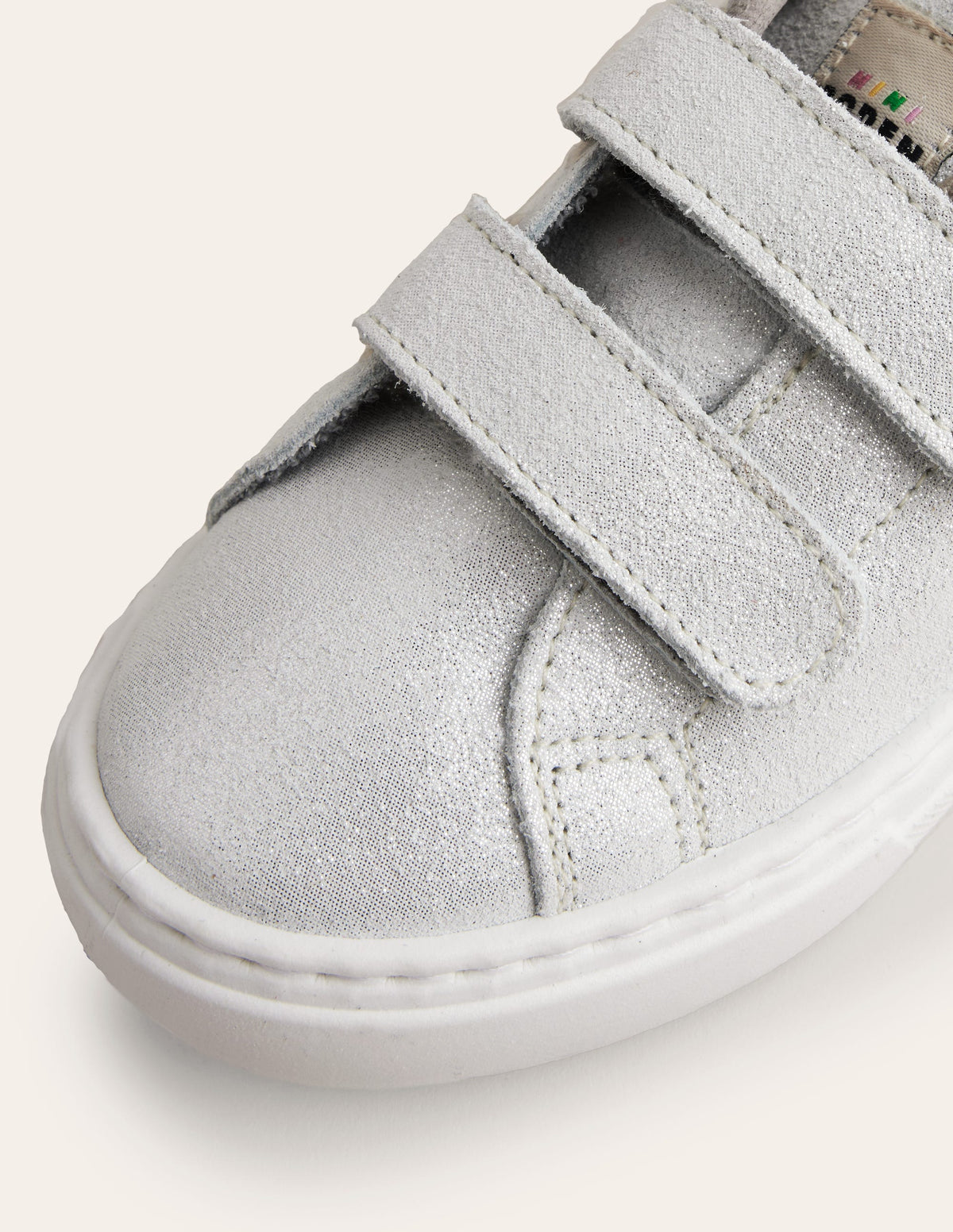 Niedrige Sneaker aus Leder mit zwei Riemen-Silber - Image 3