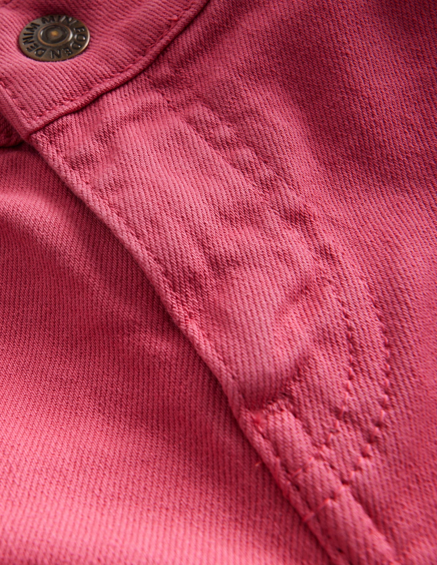 Ausgestellte Jeans-Stückgefärbt Rosa