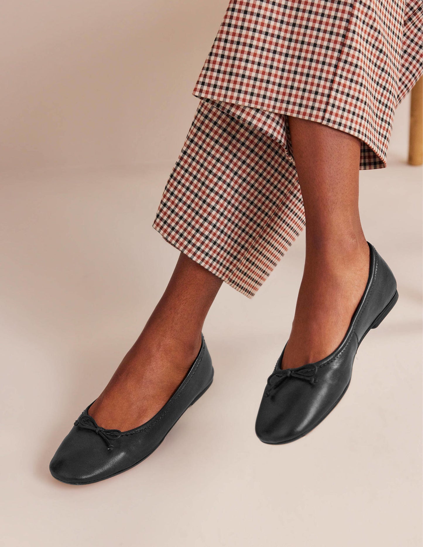 Kitty Ballerinas mit flexibler Sohle-Schwarzes Leder