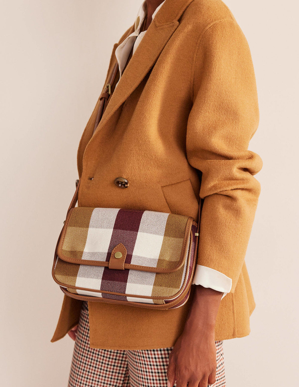 Structured Cross-Body Bag-Check-1