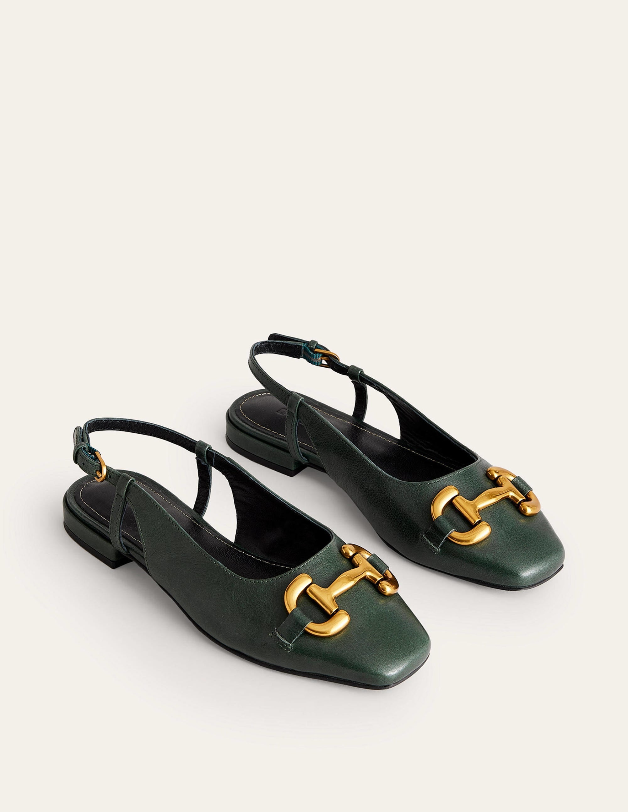 Iris Ballerinas mit Fersenriemen und Trensendetail-Wintergrün Leder - Image 4