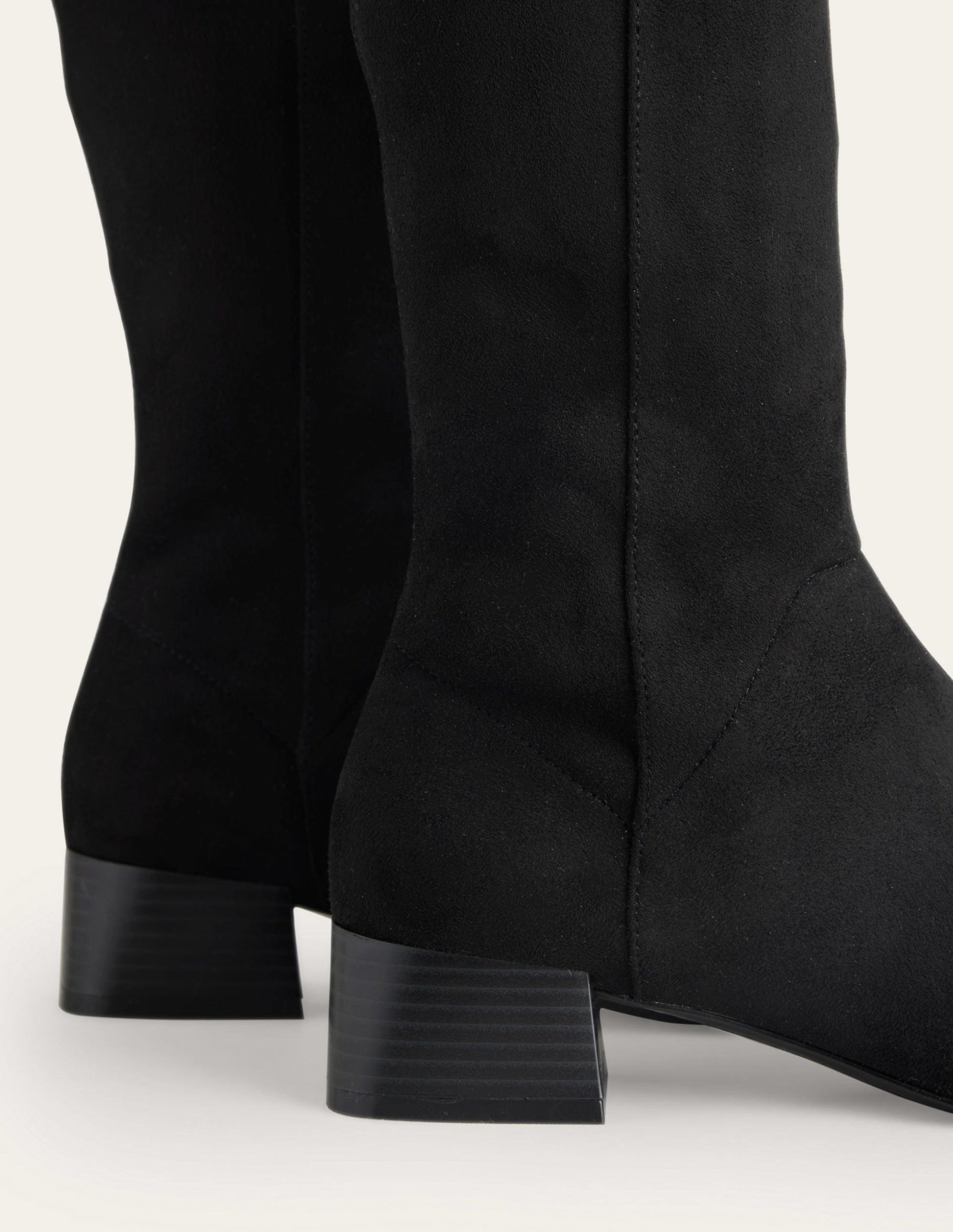 Kniehohe Stretchstiefel mit flacher Sohle-Schwarz-4