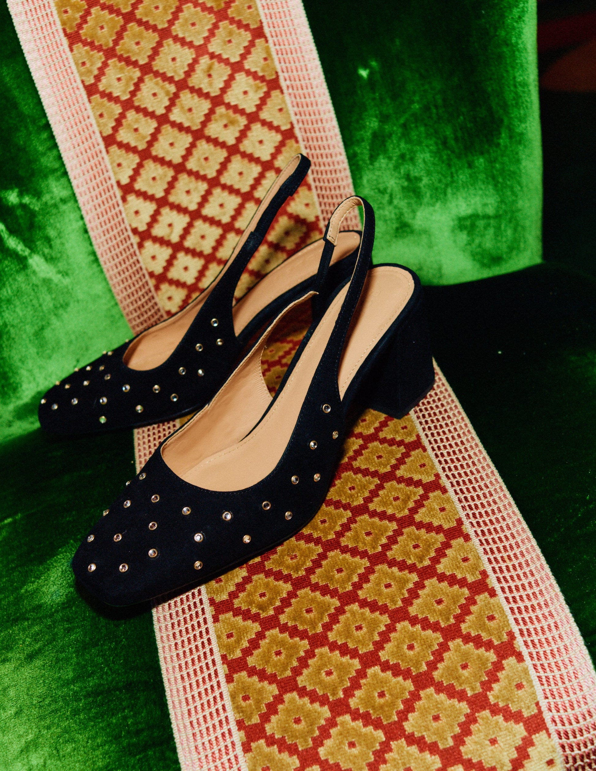 Escarpins à bride arrière et talons mi-hauts-Daim noir, strass-5