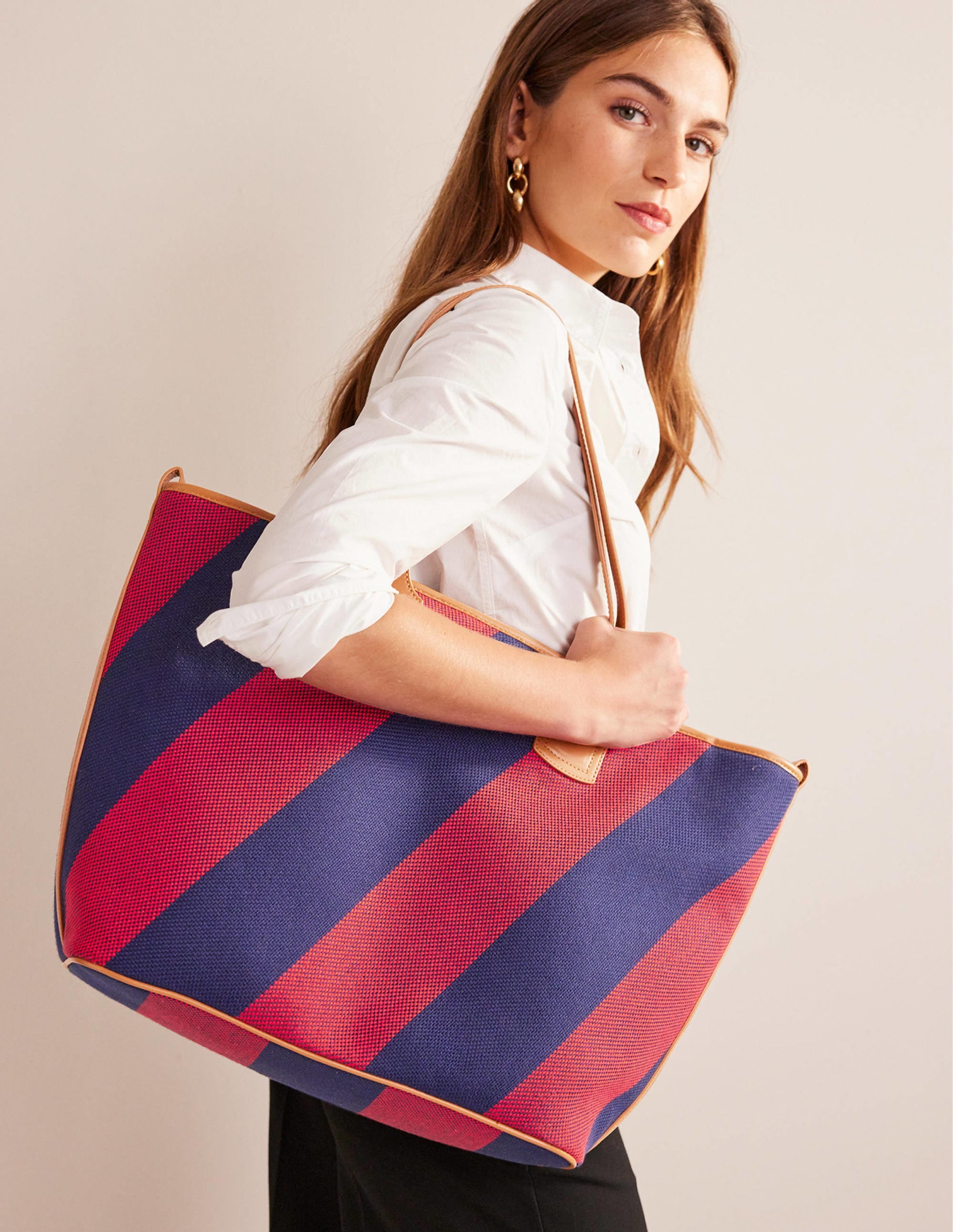 Sac cabas trapèze-Rayé bleu marine et rouge - Image 1