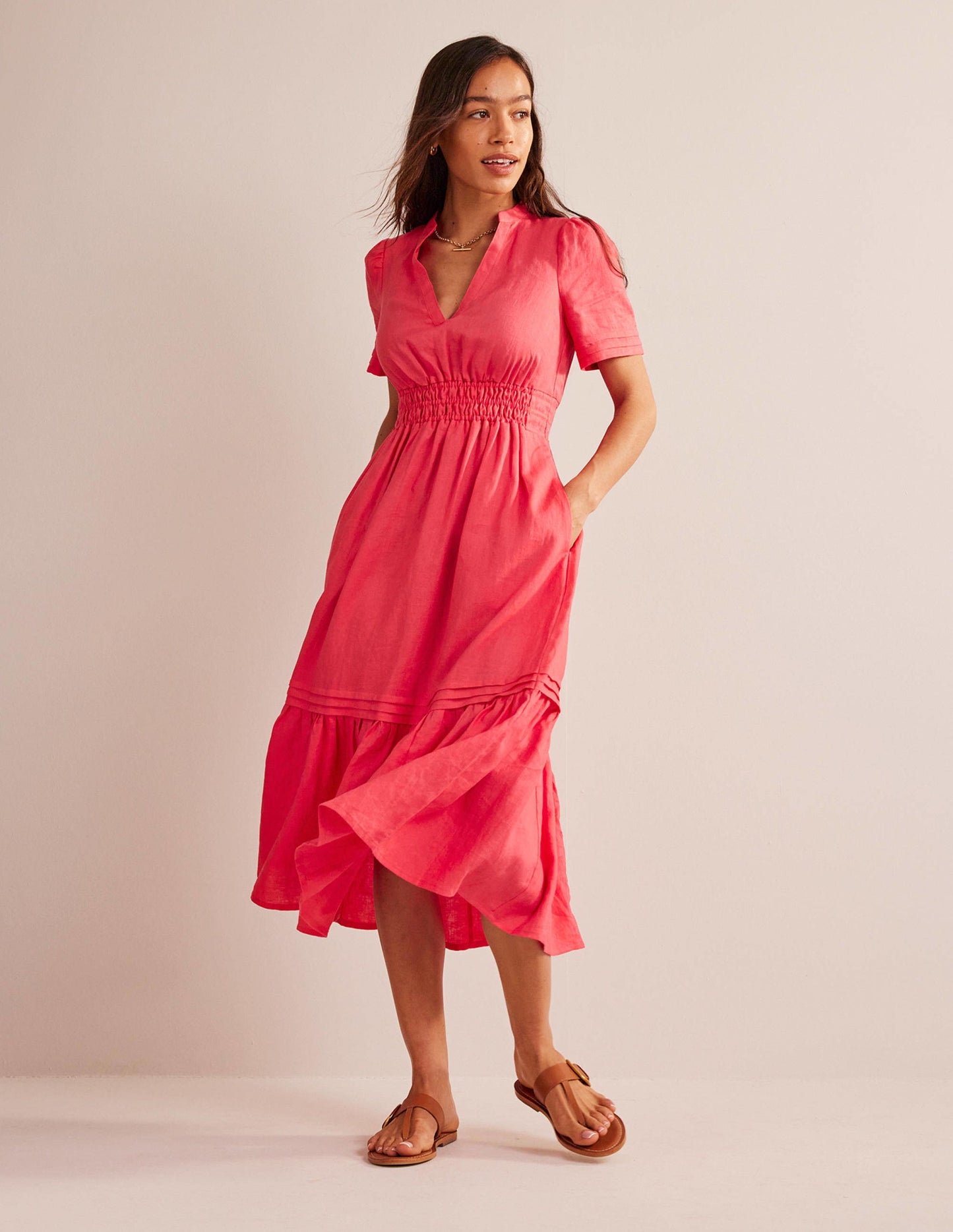 Midikleid mit Biesenfalten-Korallenrot